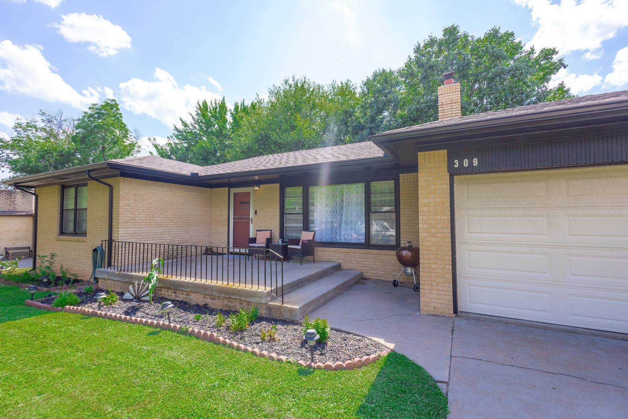 Clearwater, KS 67026,309 S Gorin Ave