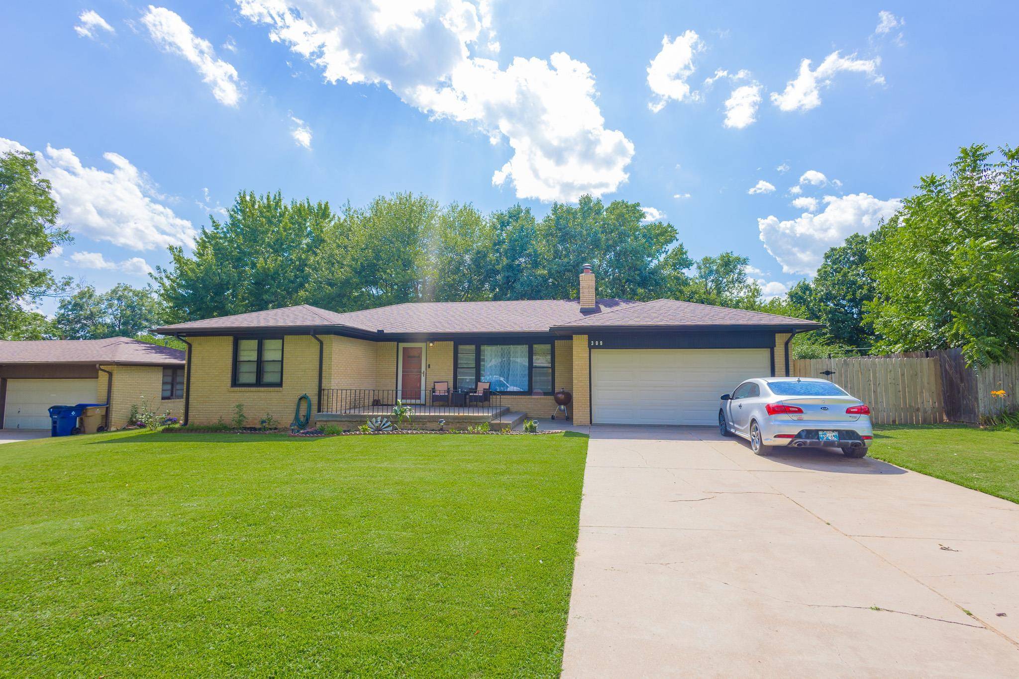 Clearwater, KS 67026,309 S Gorin Ave