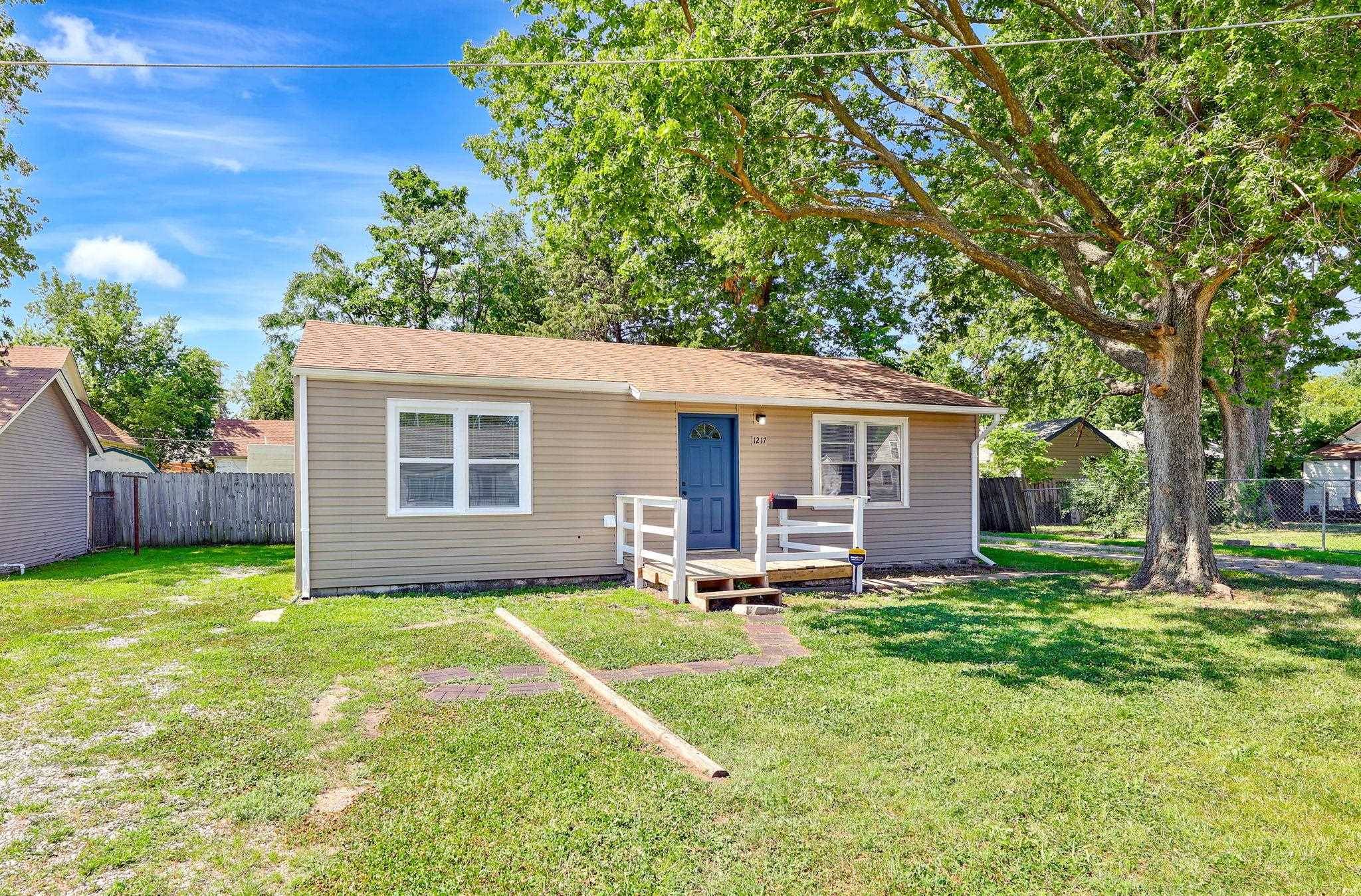 Wichita, KS 67211,1217 E Boston St