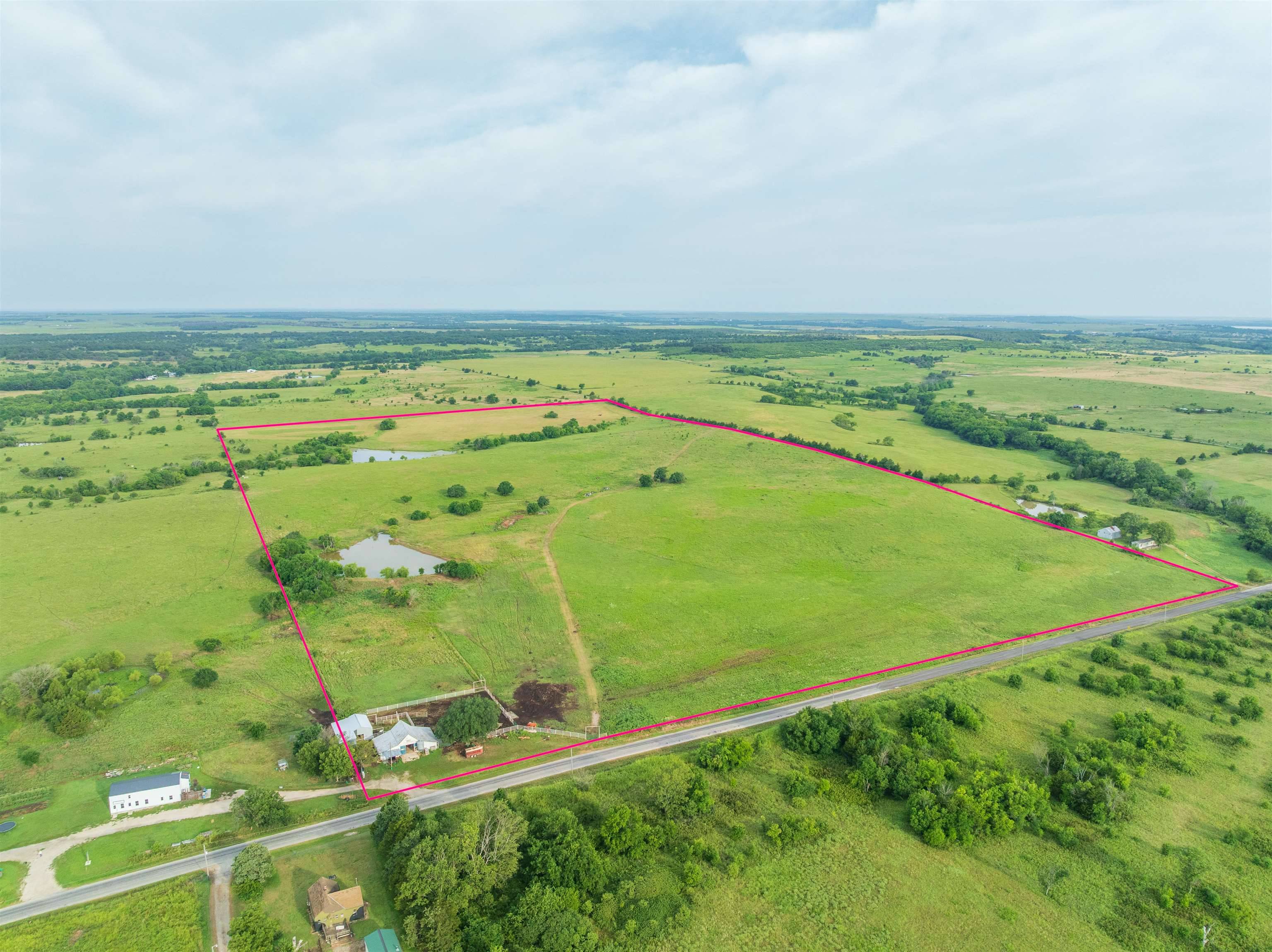 Fall River, KS 67047-4922,0000B RD 28