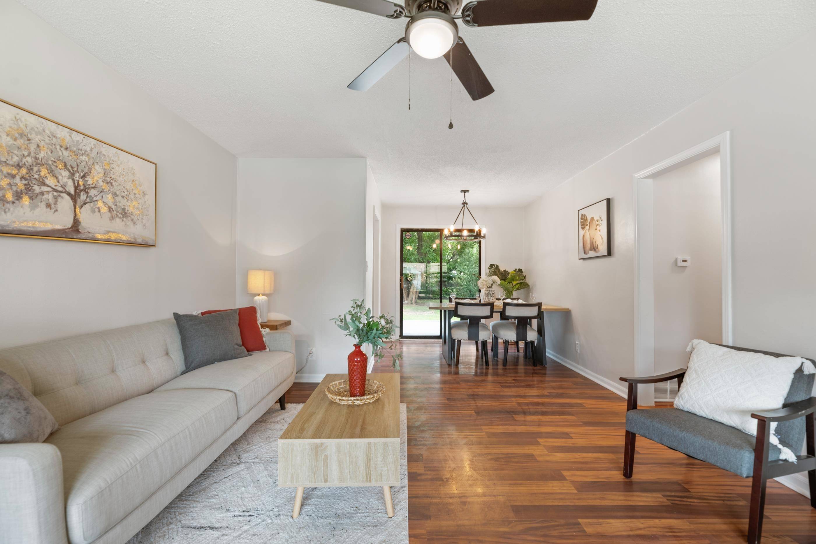 Wichita, KS 67207,7334 E Gilbert St