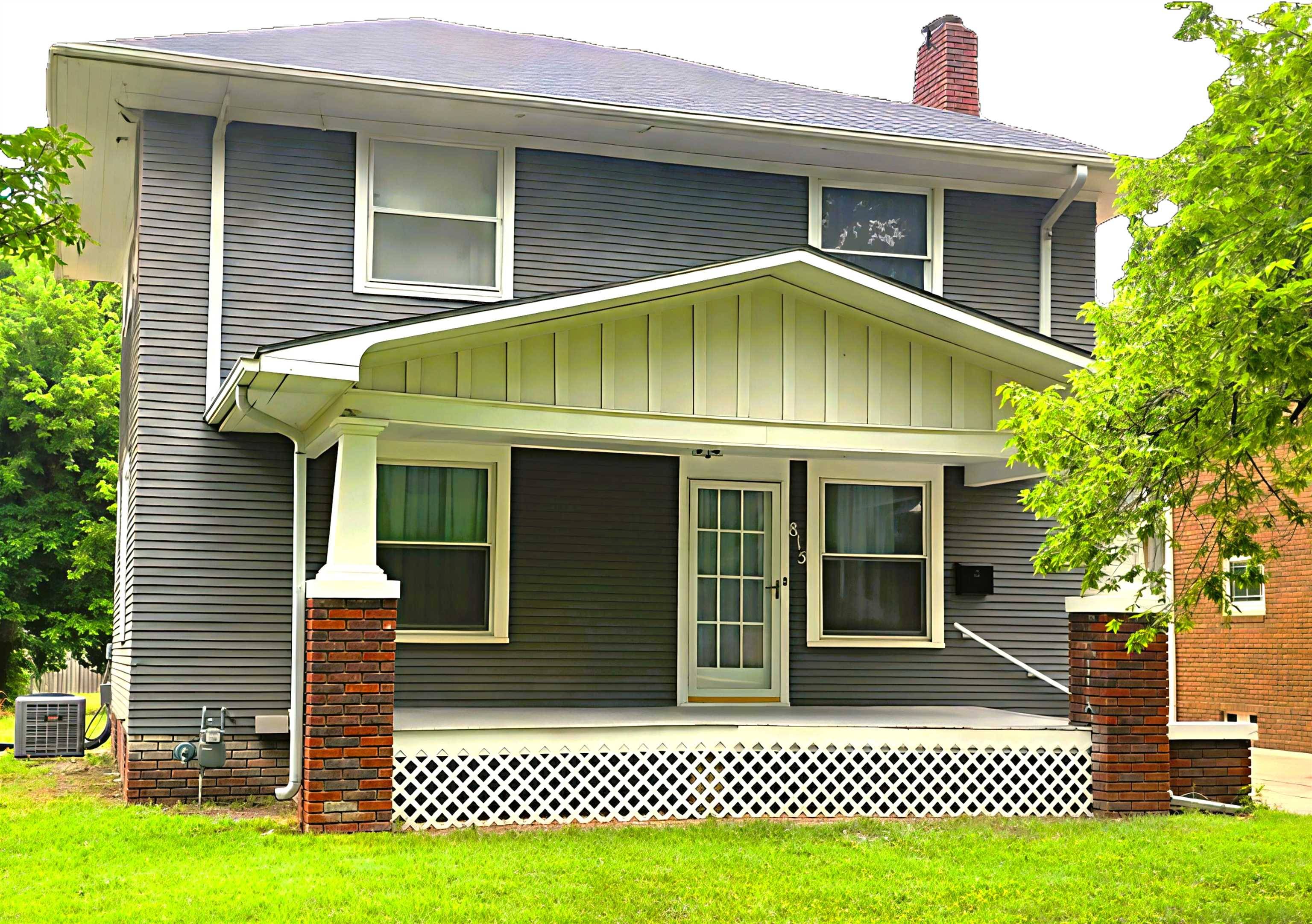 Salina, KS 67401,815 Highland Ave