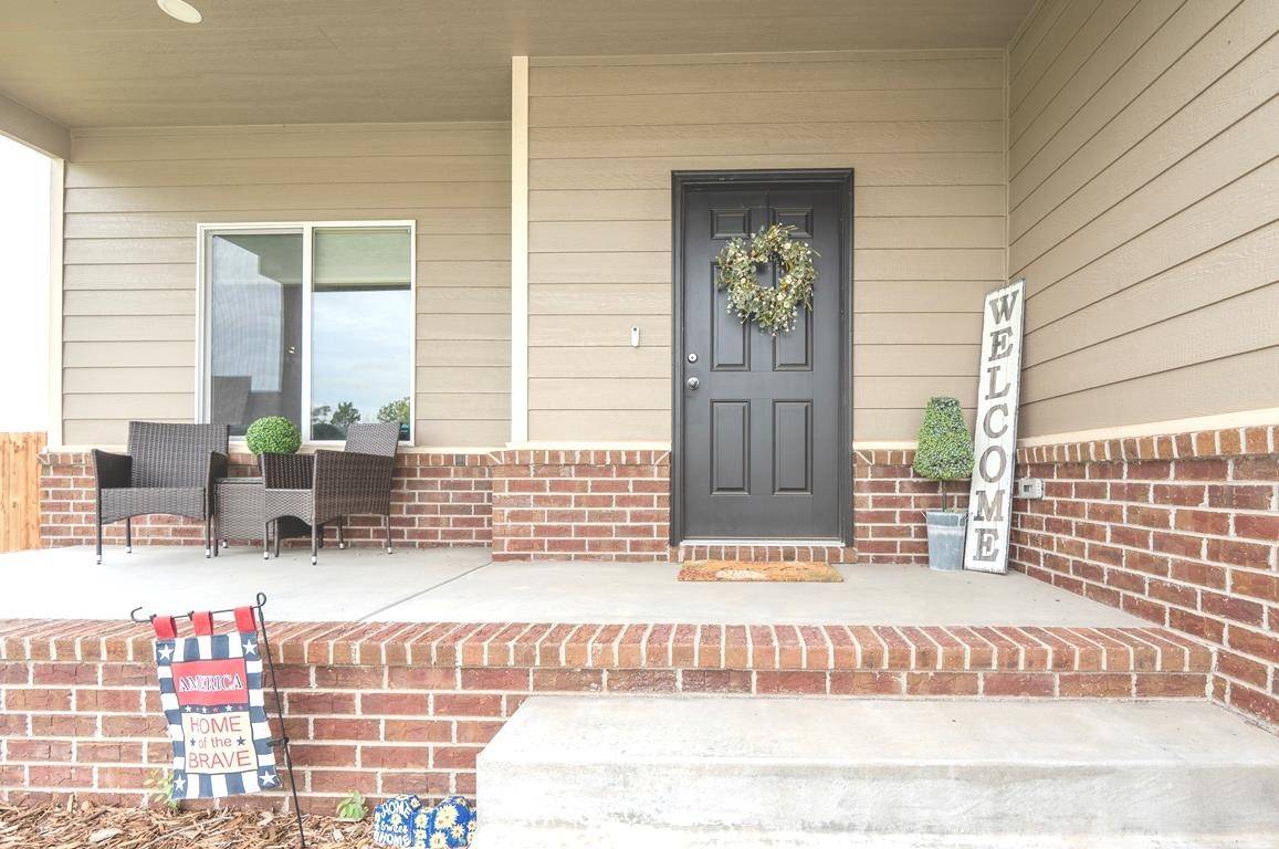 Derby, KS 67037,1213 Sontag Dr