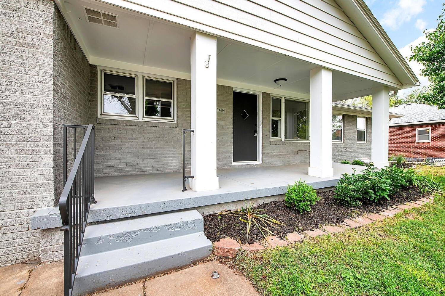 Wichita, KS 67211,2404 E Skinner St