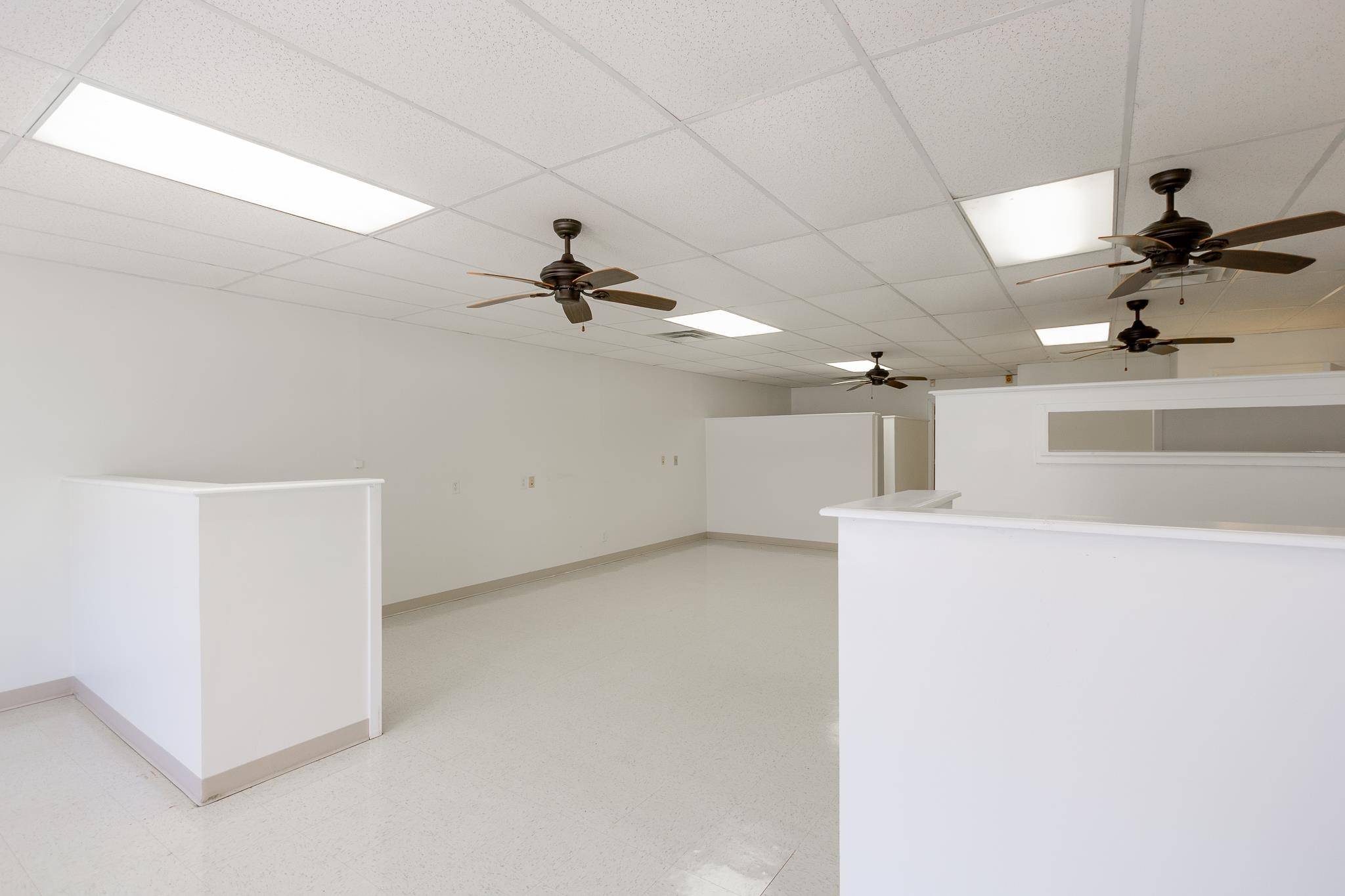 Salina, KS 67401,641 W Cloud St