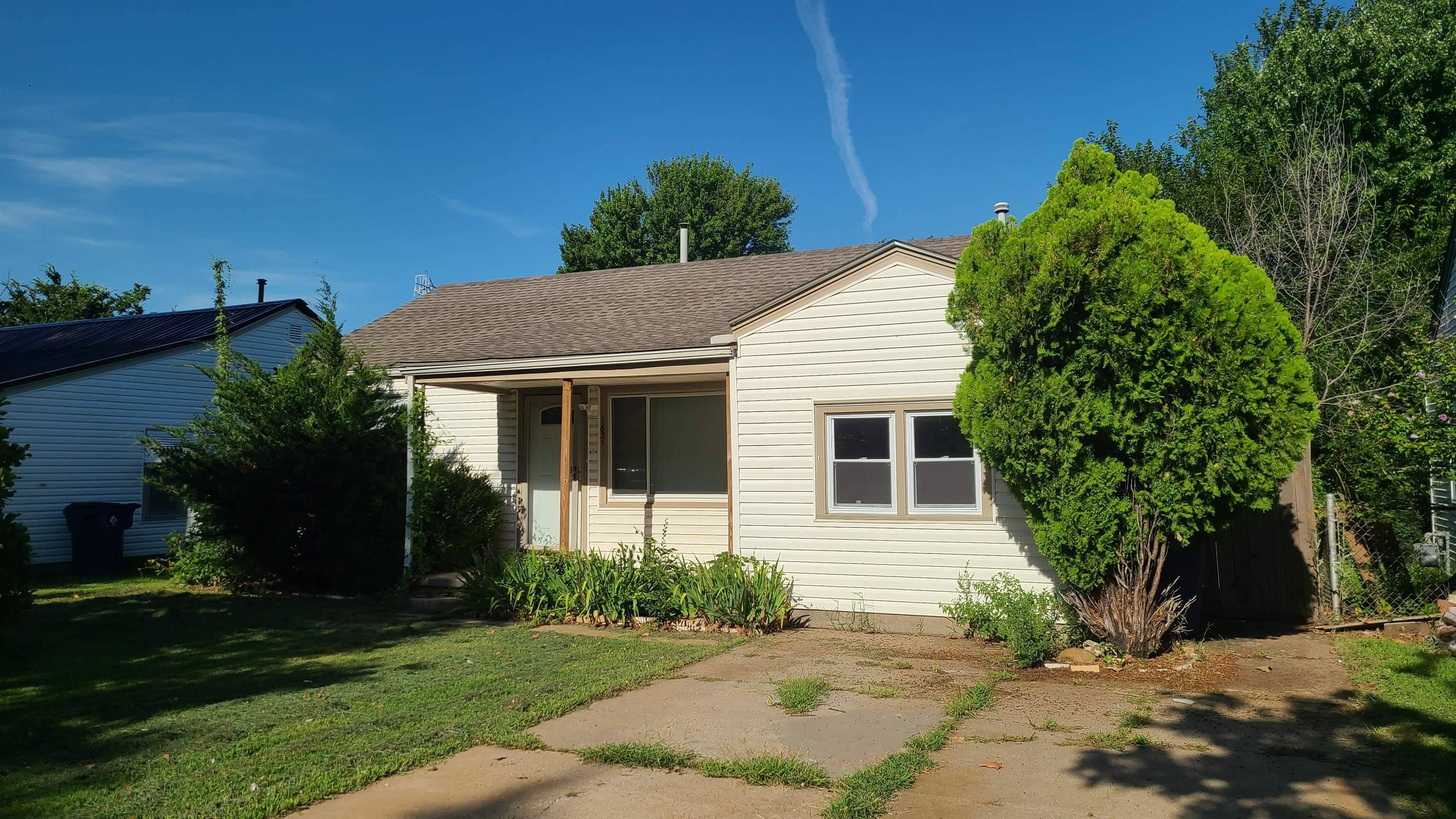 Wichita, KS 67211,1631 S Estelle St