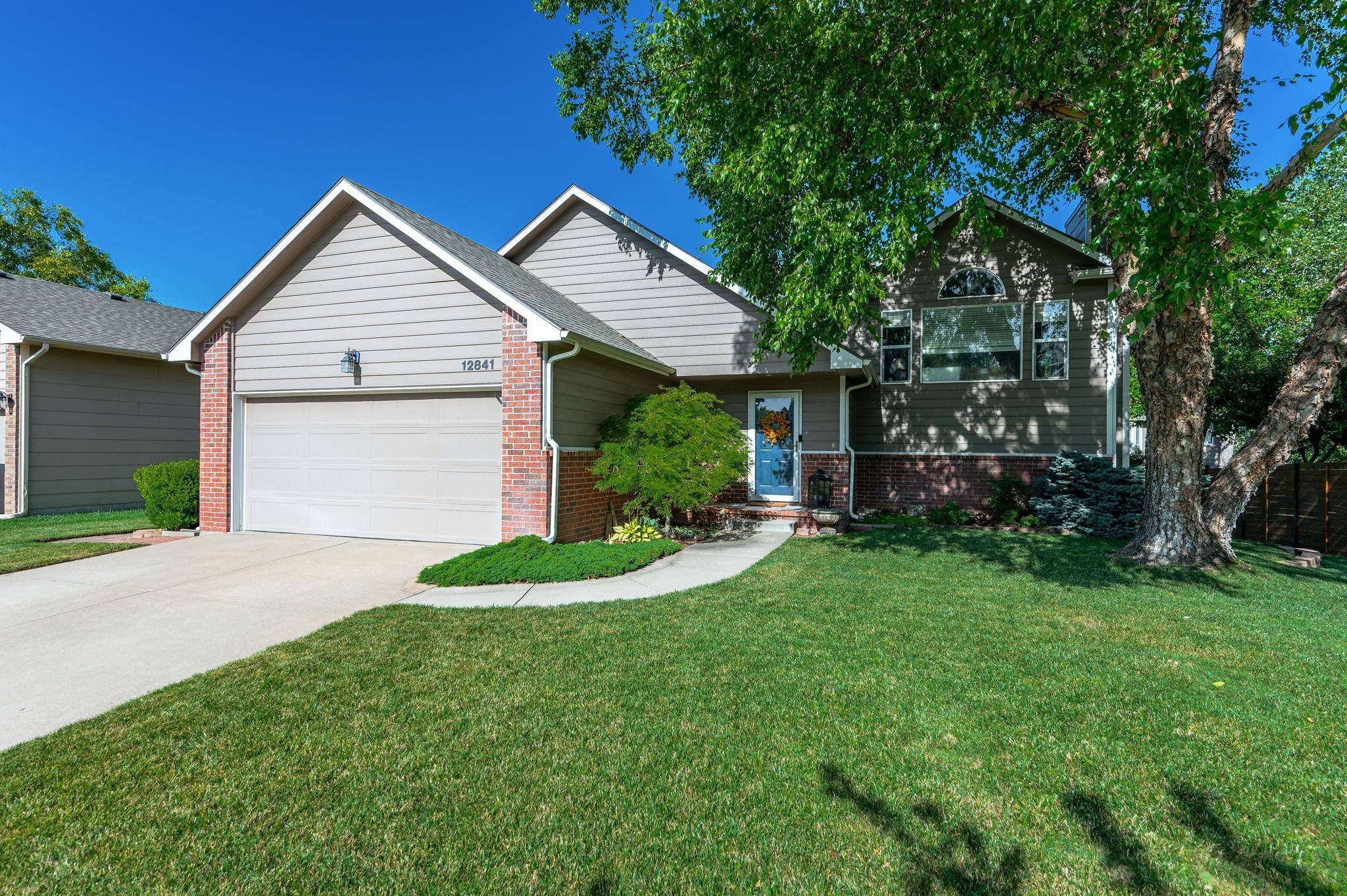 Wichita, KS 67235,12841 W Hendryx Ct