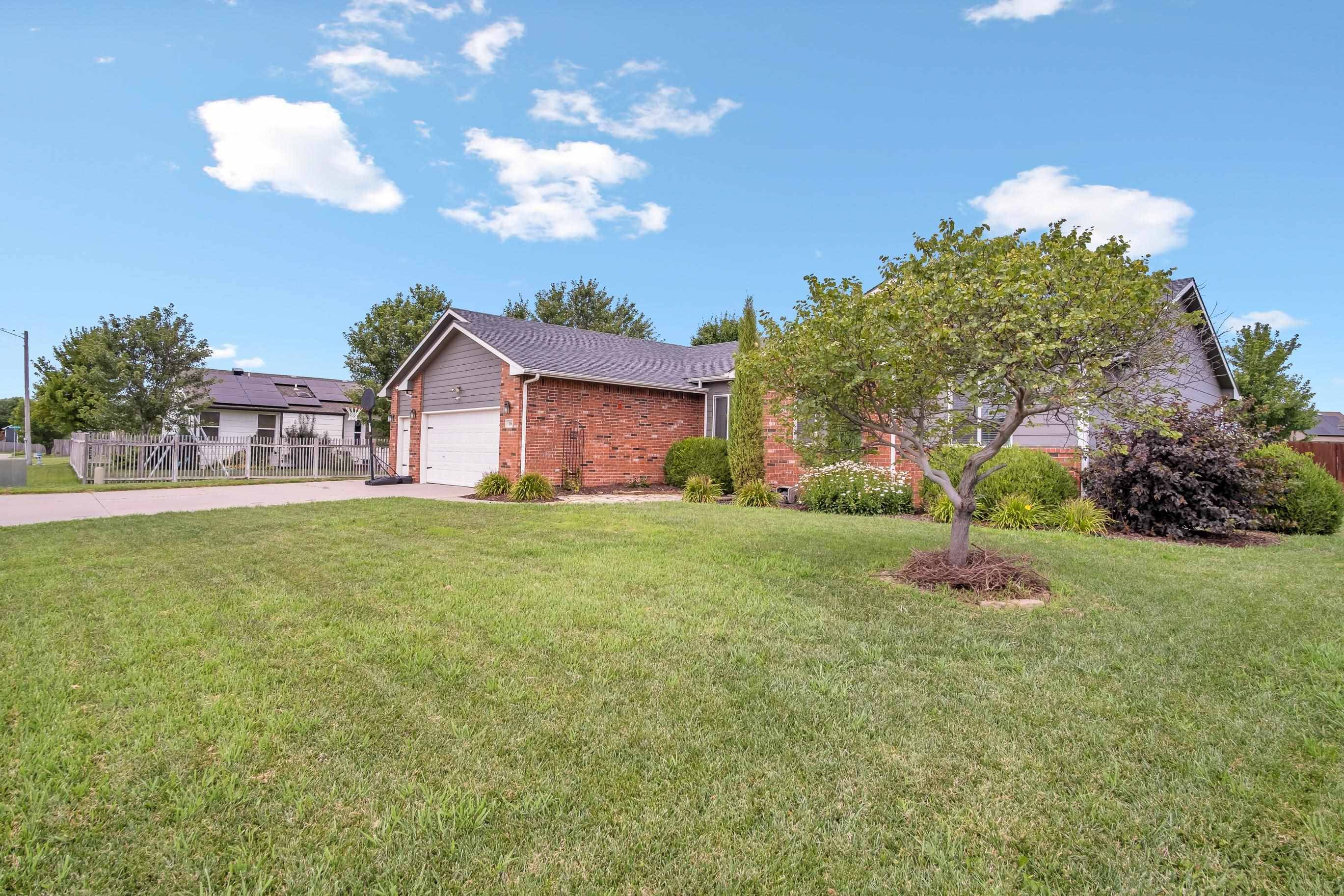 Newton, KS 67114,116 Victoria Rd