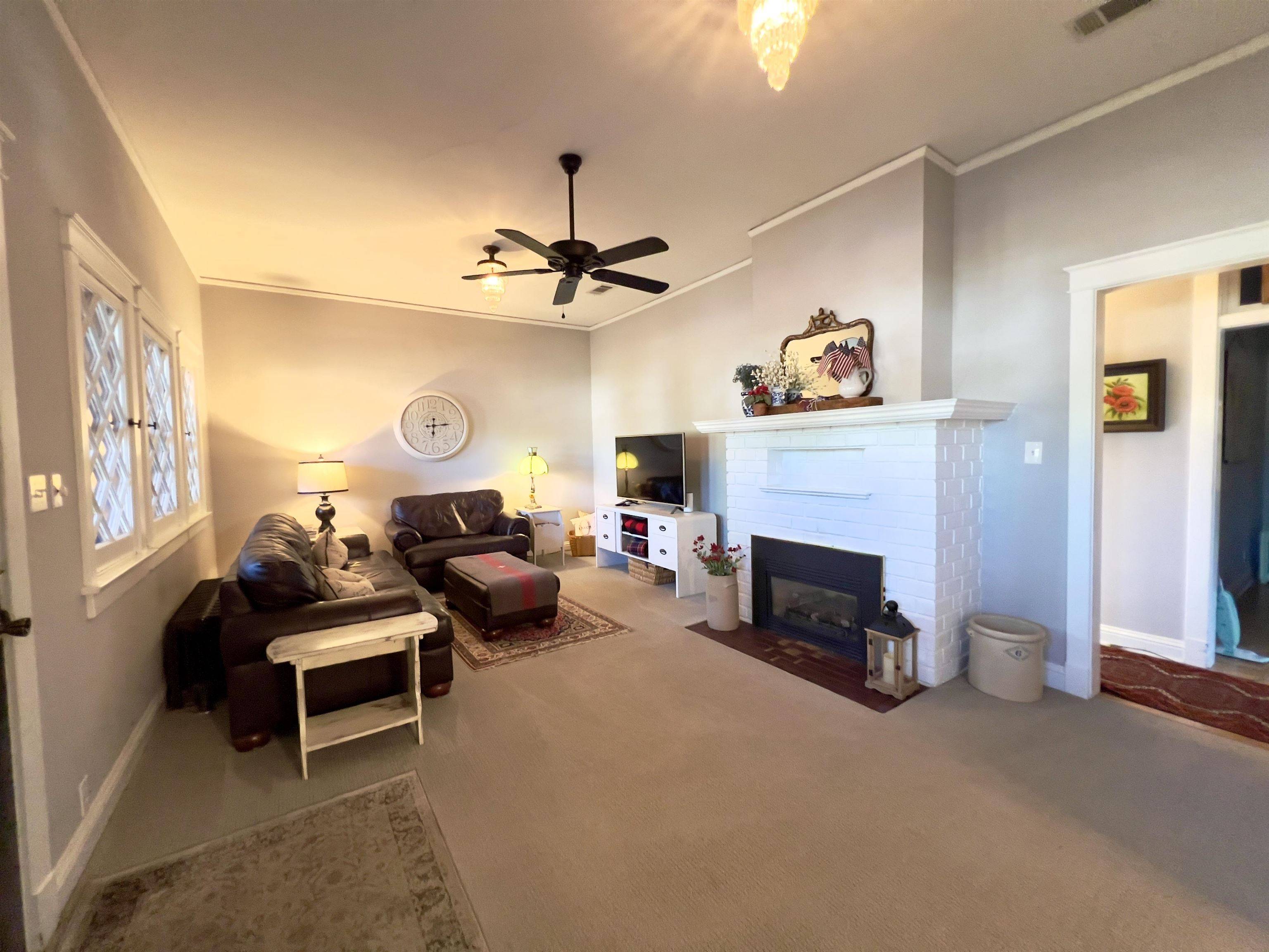 Arkansas City, KS 67005,903 N 3rd