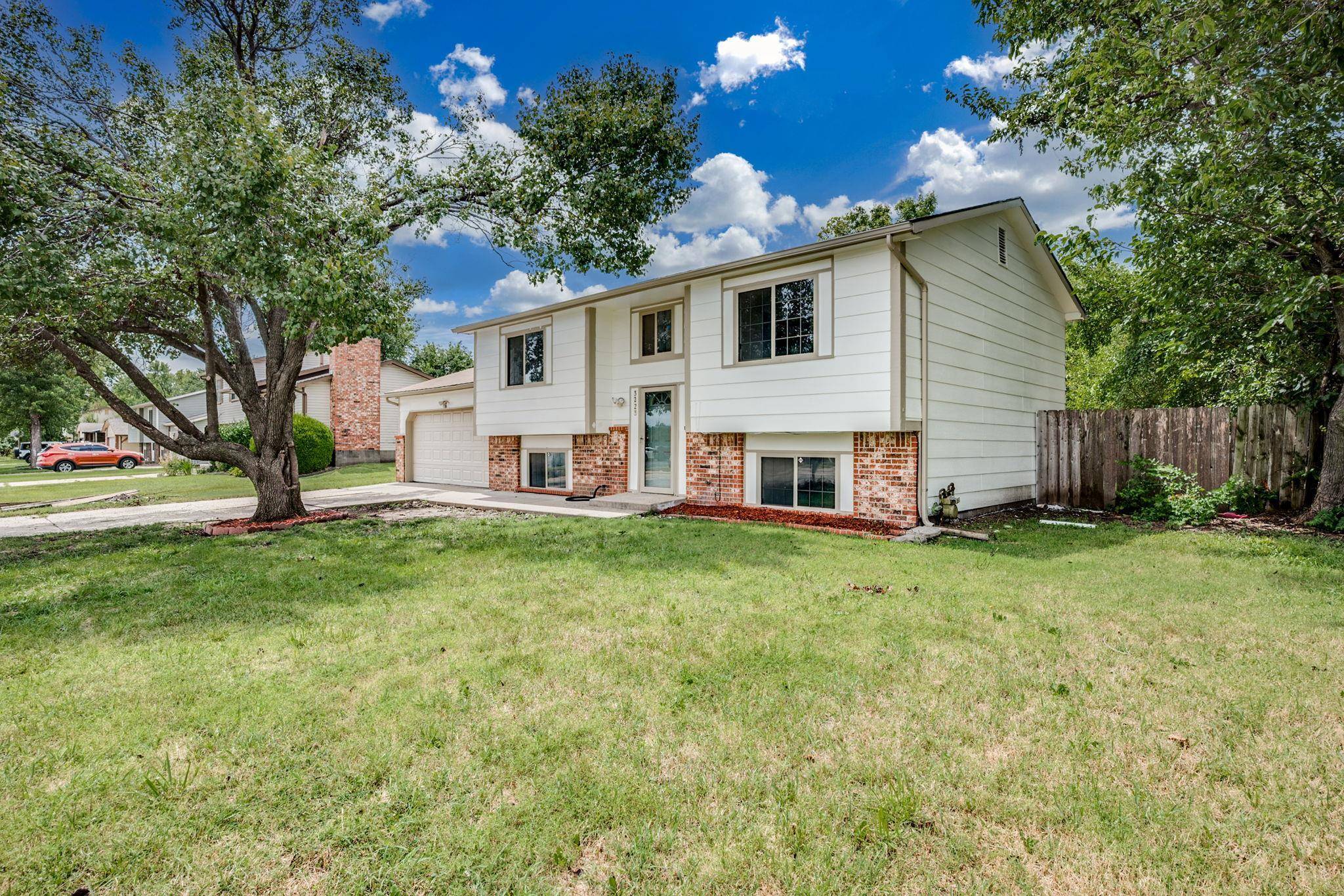 Wichita, KS 67226,3223 N Rushwood st