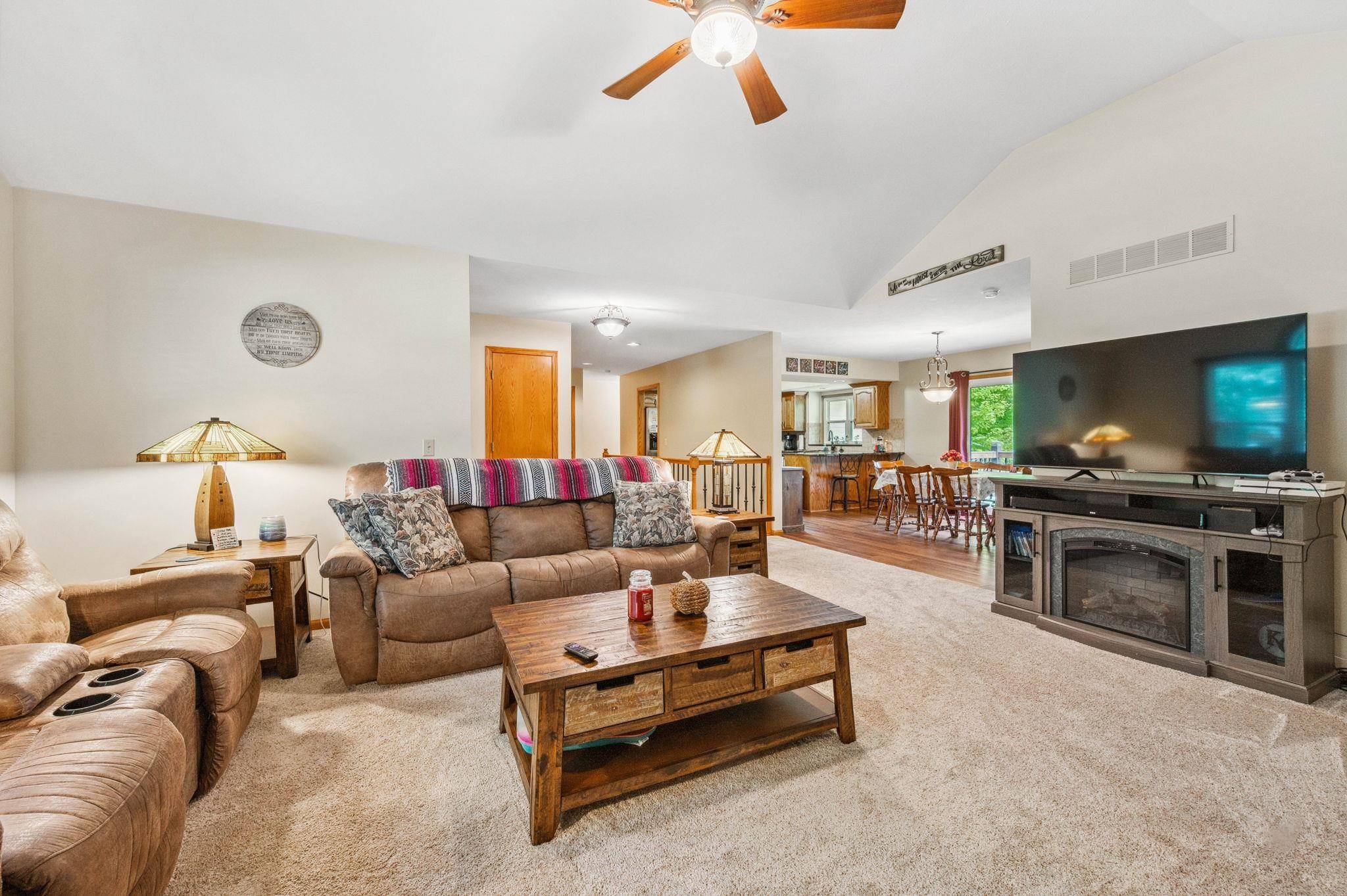 Andover, KS 67002,240 Bent Tree Ct