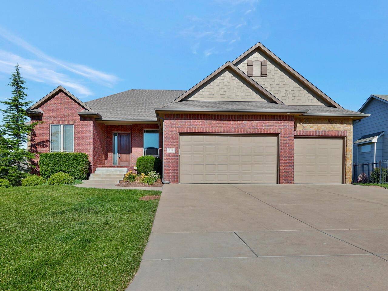 Andover, KS 67002,821 N Fairoaks Ct