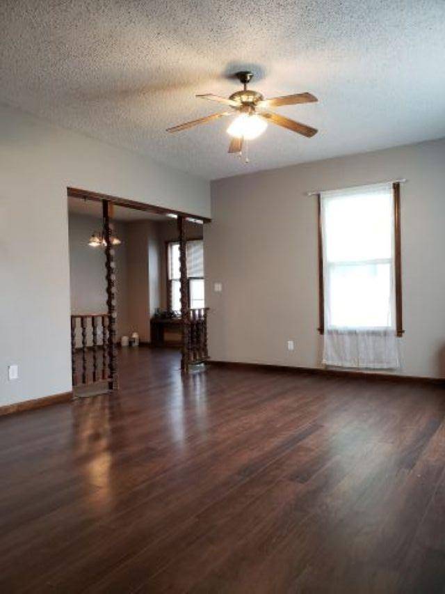 Newton, KS 67114,601 E 5th St