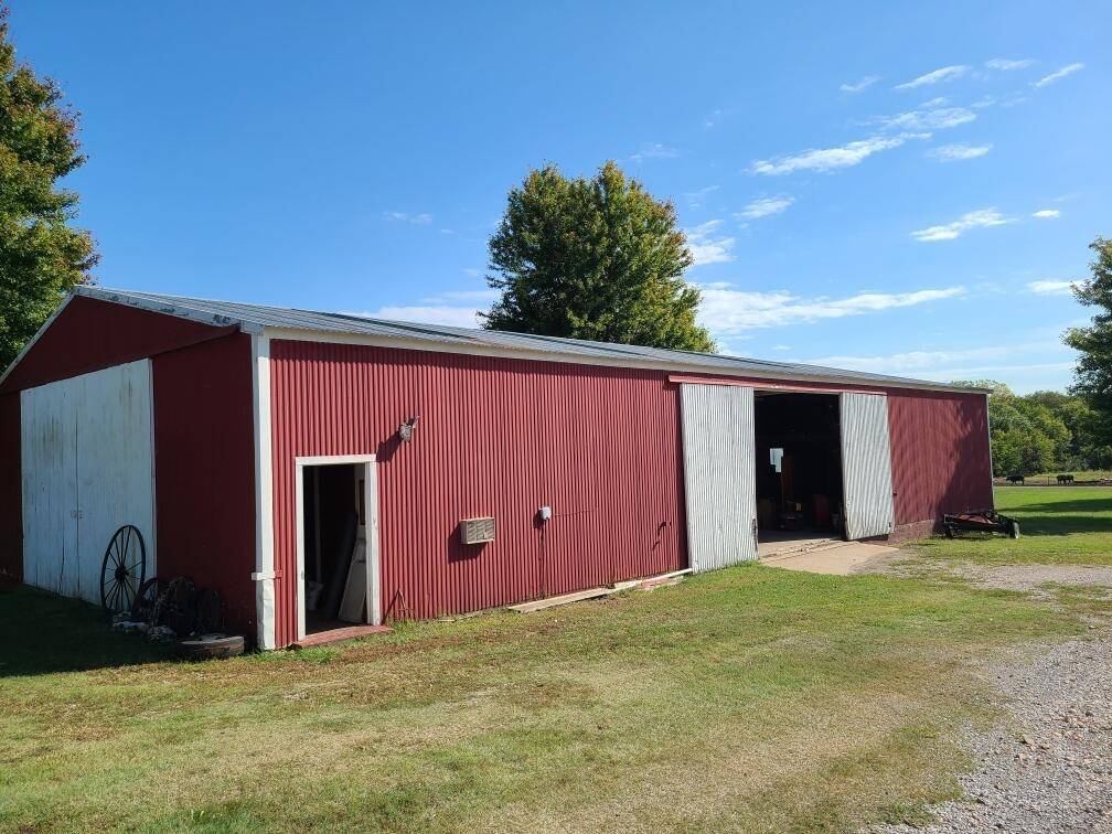 Latham, KS 67072,1454 271st Rd