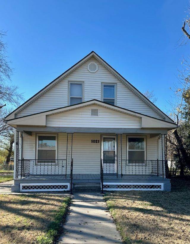 Newton, KS 67114,1021 Old Main