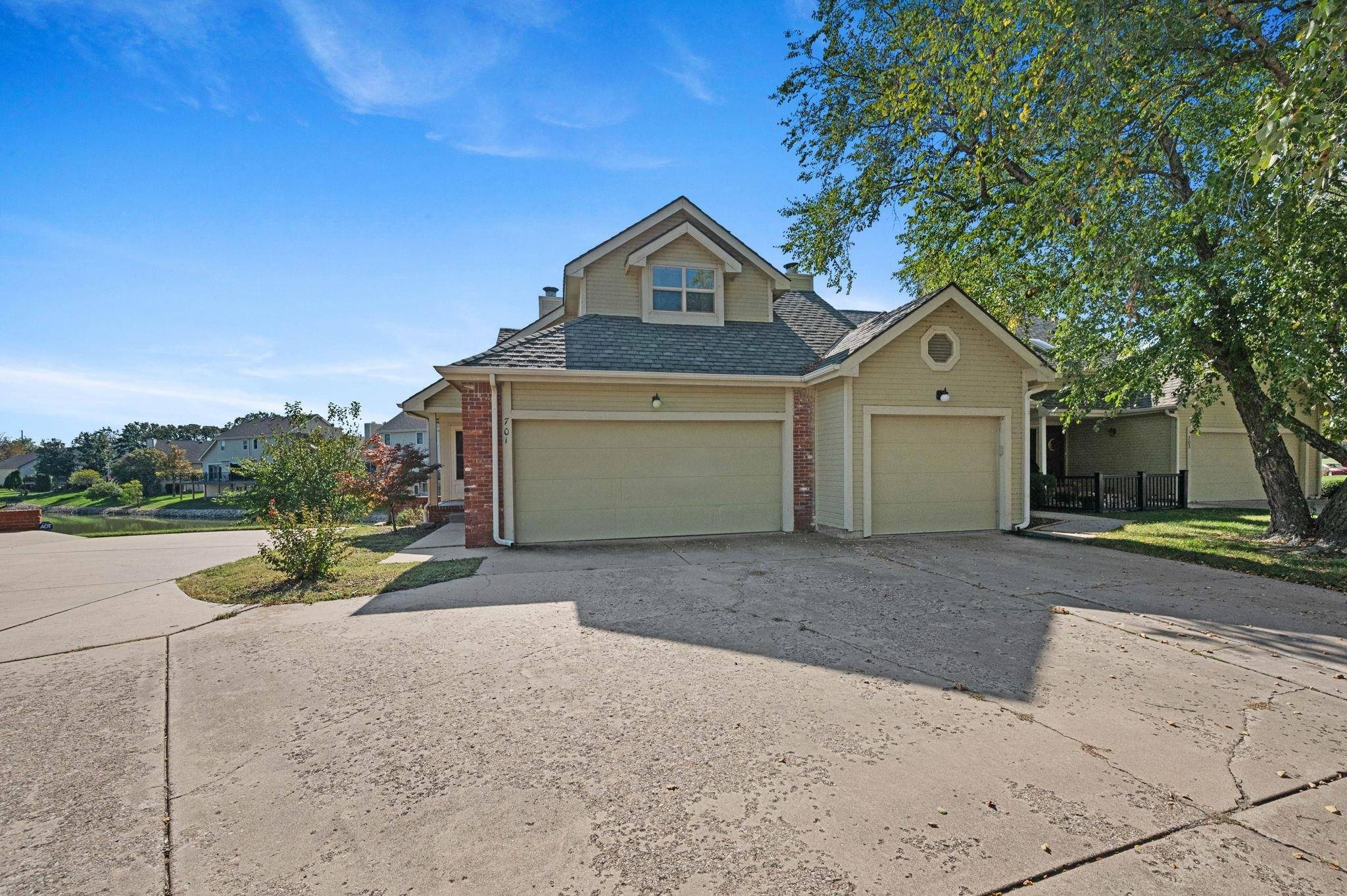 Wichita, KS 67226,6510 E 29th St N Unit 701