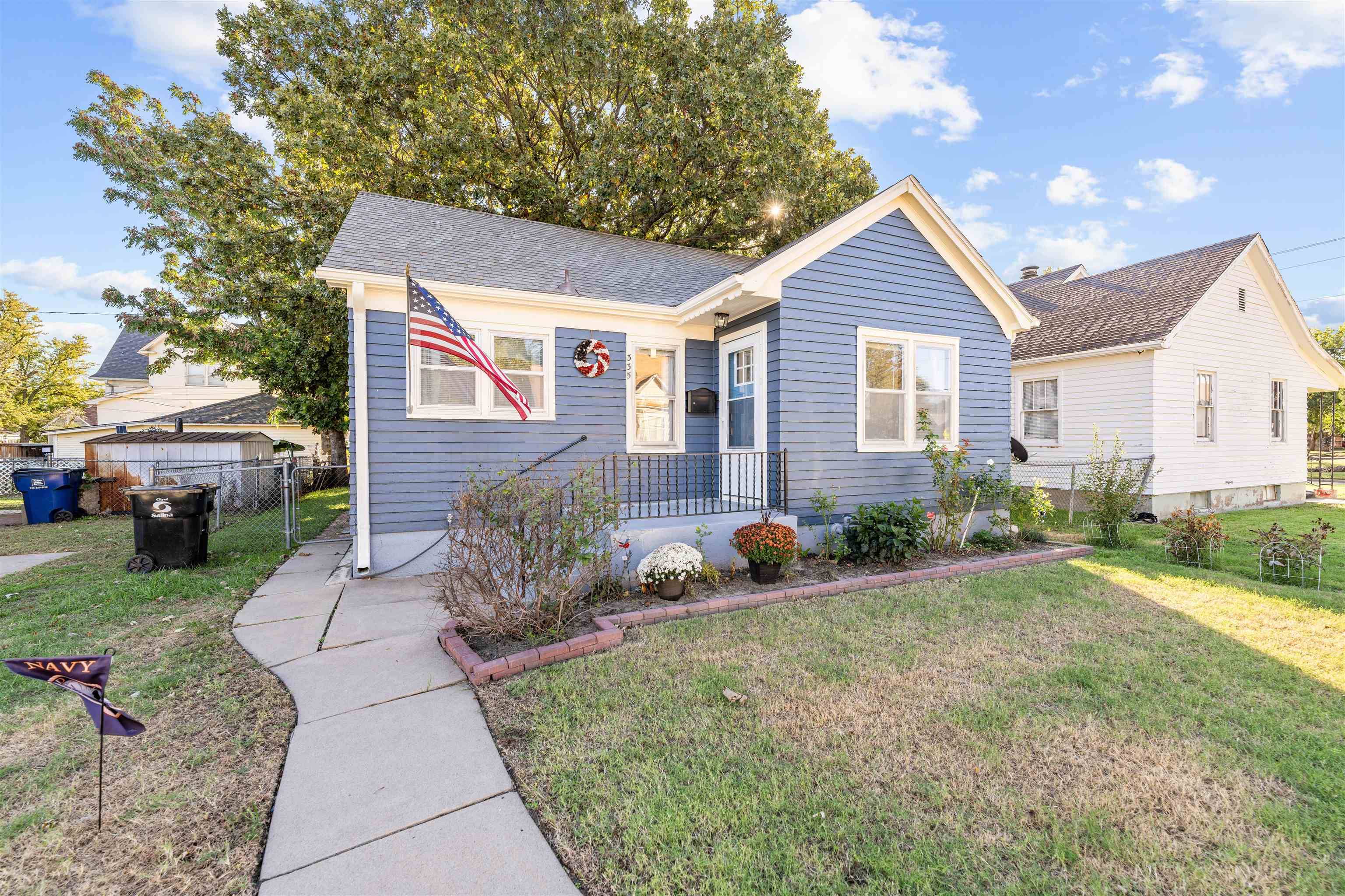 Salina, KS 67401,335 Baker St