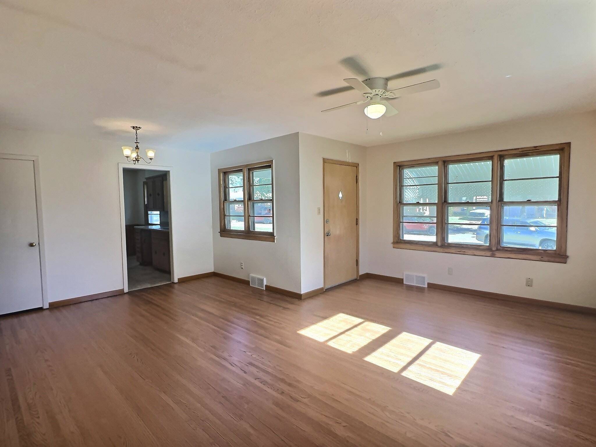 Wichita, KS 67218,1139 Inverness Dr