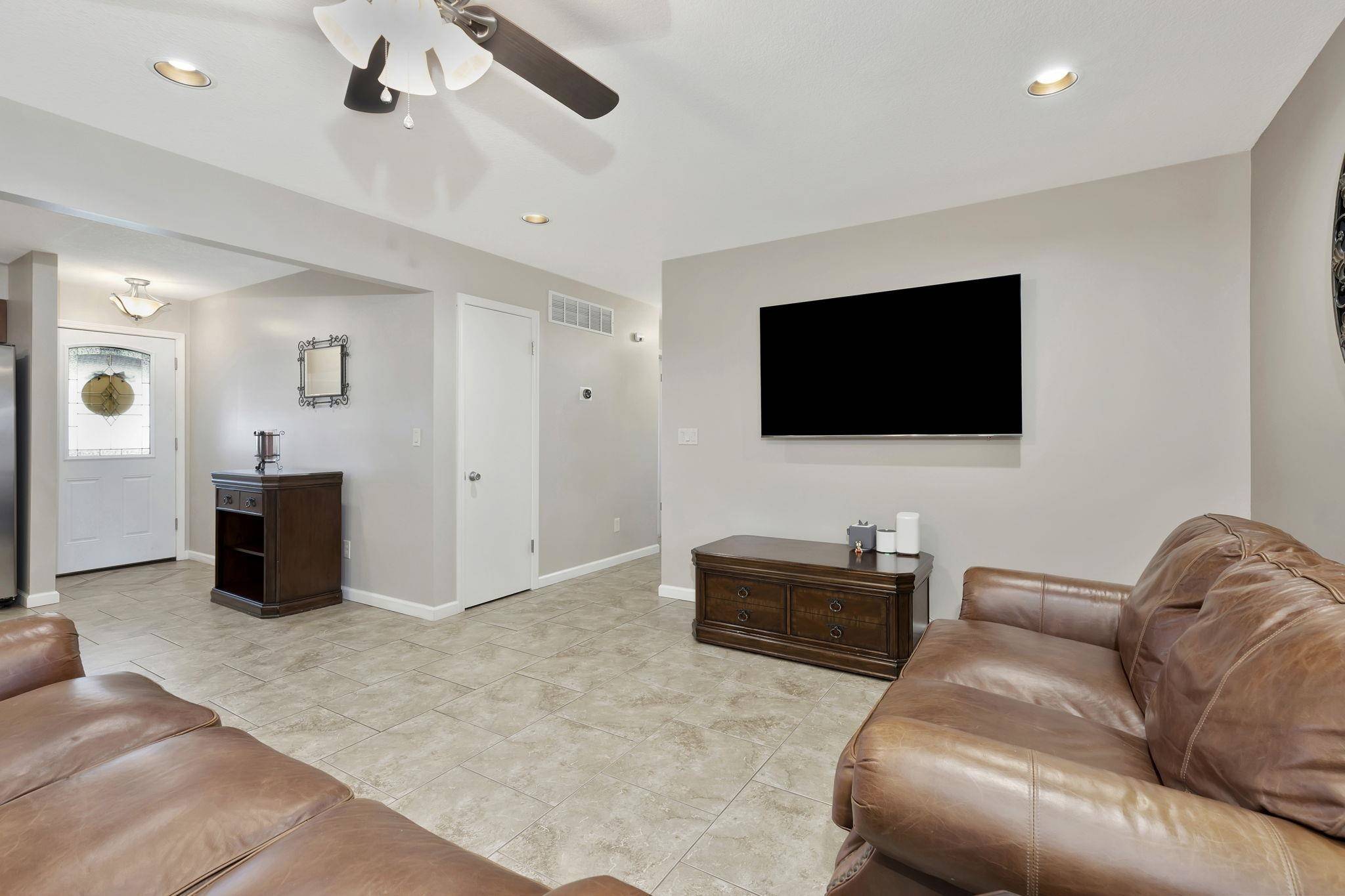 Wichita, KS 67212,1120 N Murray