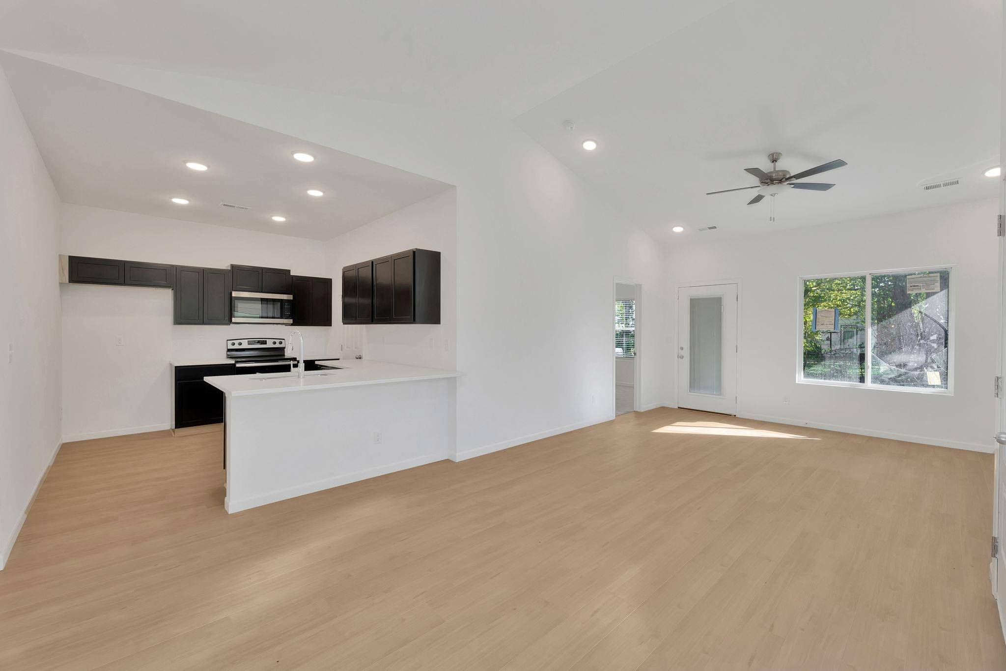 Wichita, KS 67213,1838 S Glenn St