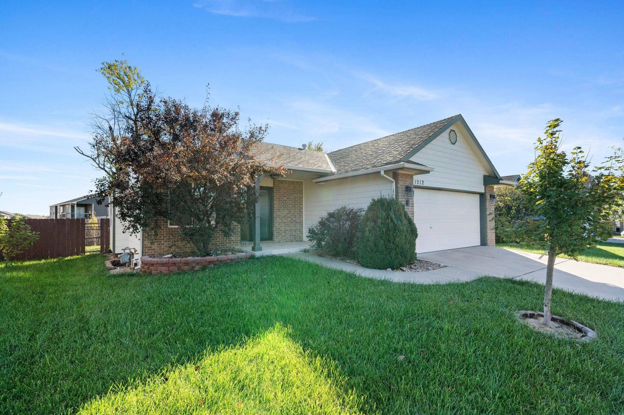 Derby, KS 67037,1212 N Beau Jardin St