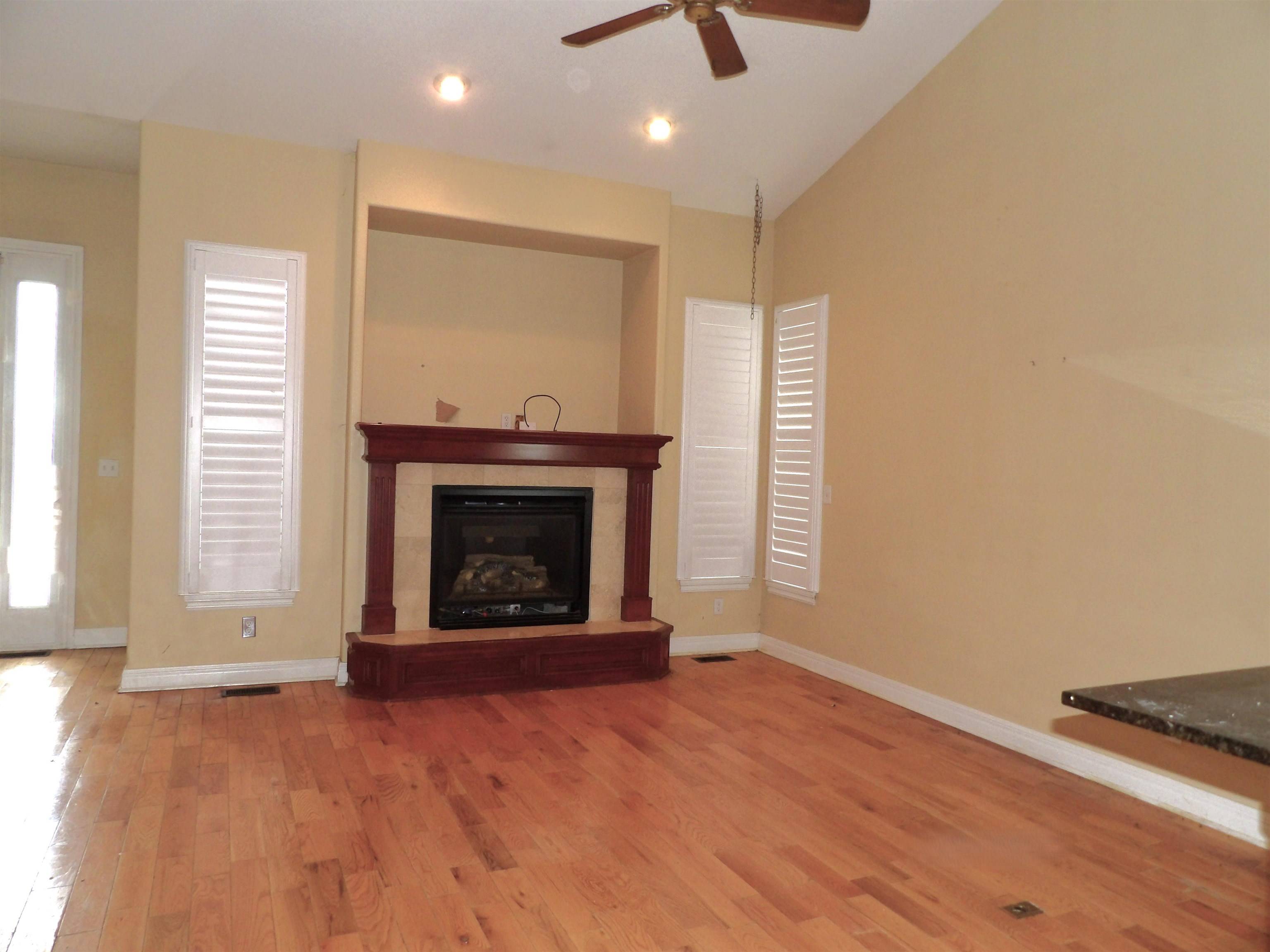 Bel Aire, KS 67226,5123 N Hampton