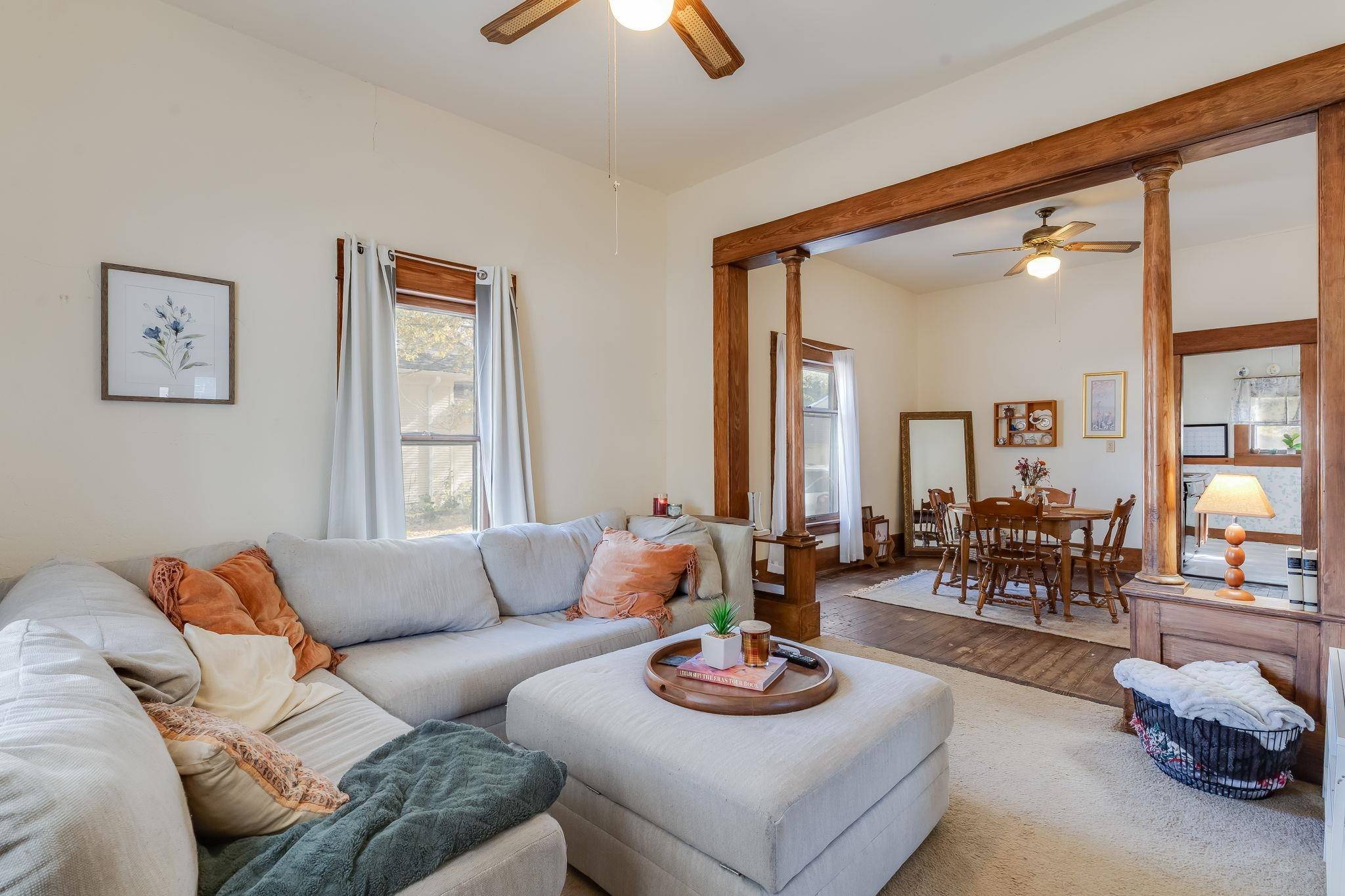 Mulvane, KS 67110,545 E Mulvane