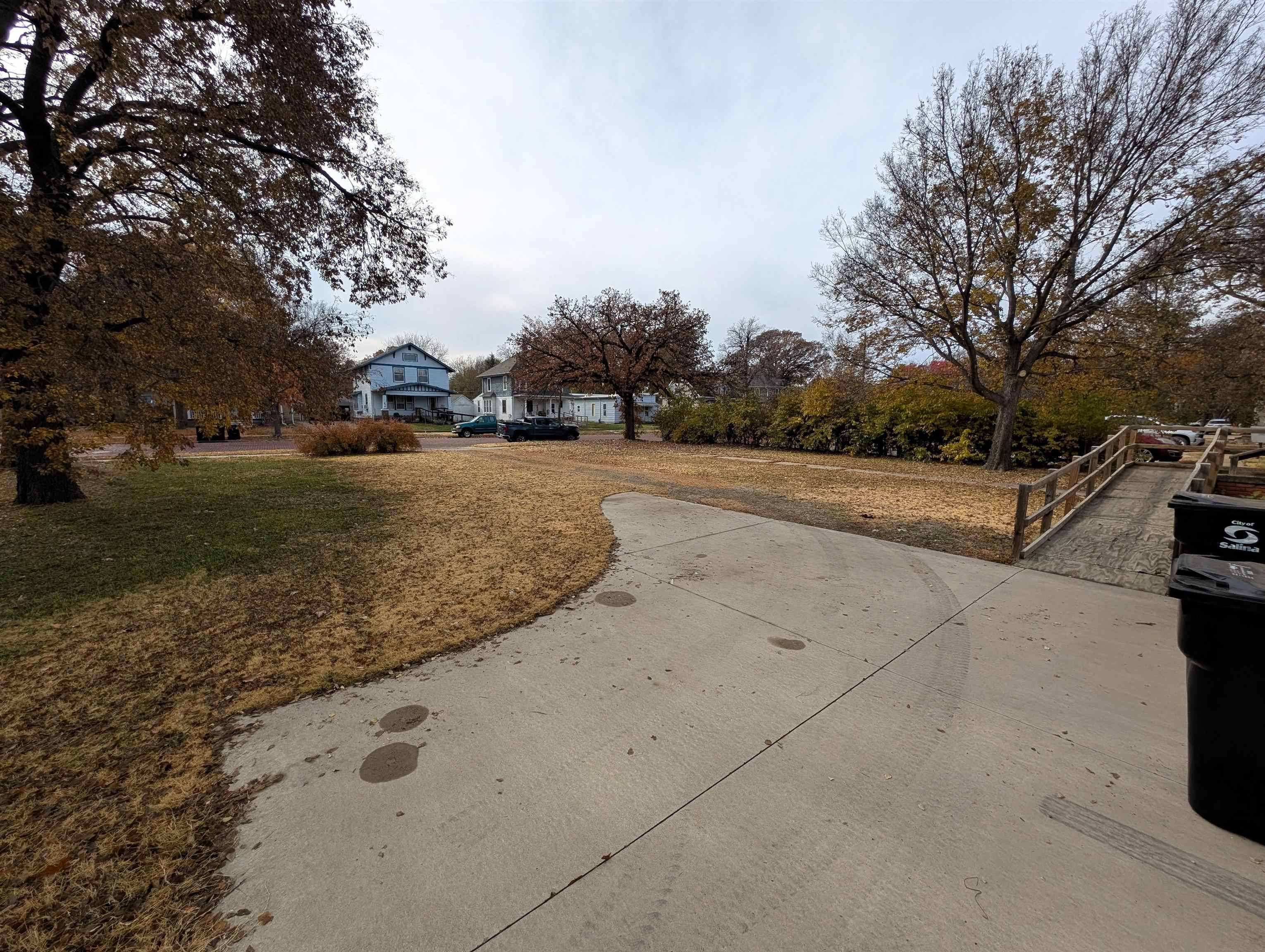 Salina, KS 67401,635 Gypsum Ave