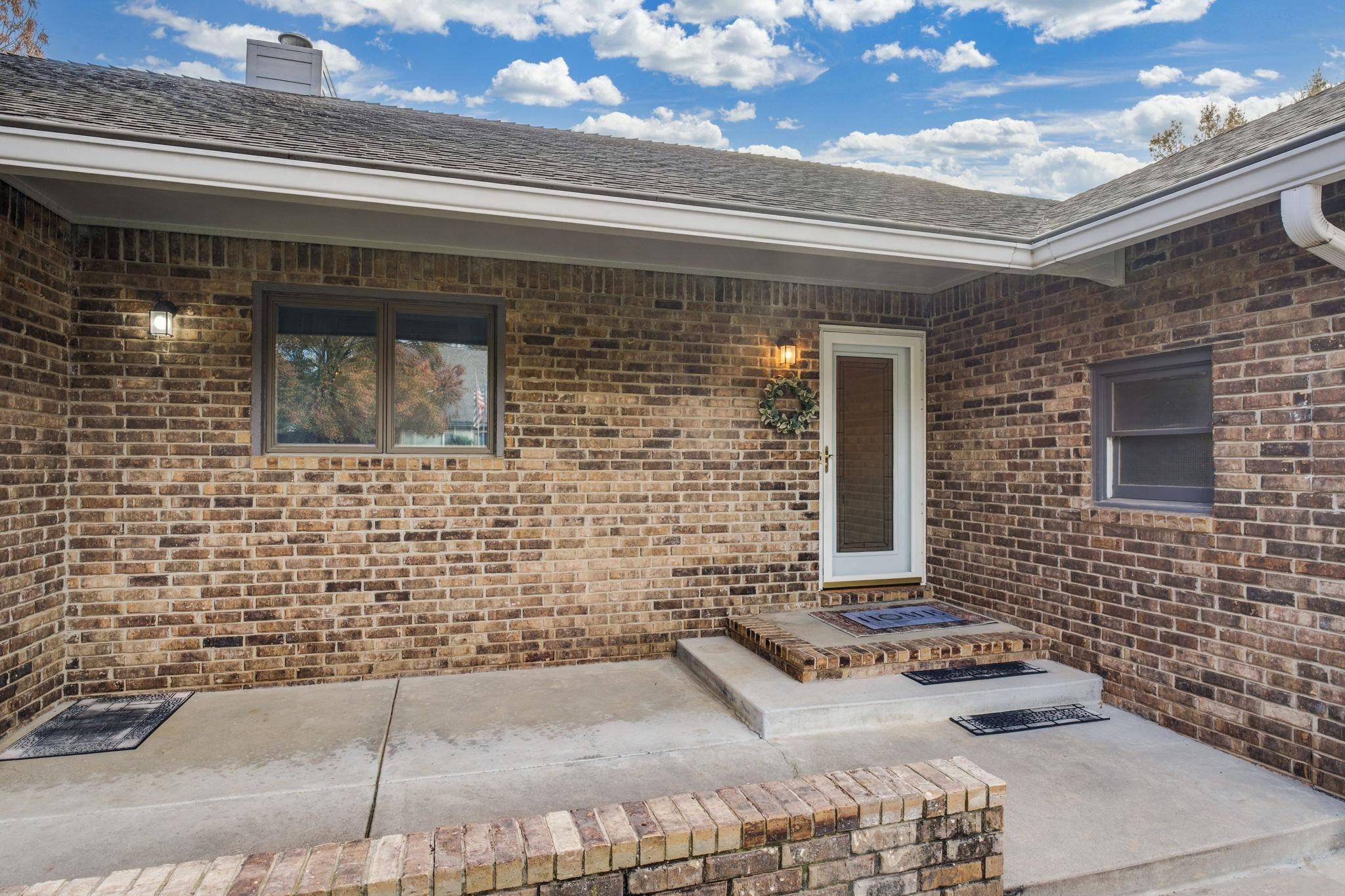 Derby, KS 67037-2172,1413 E Cresthill Rd