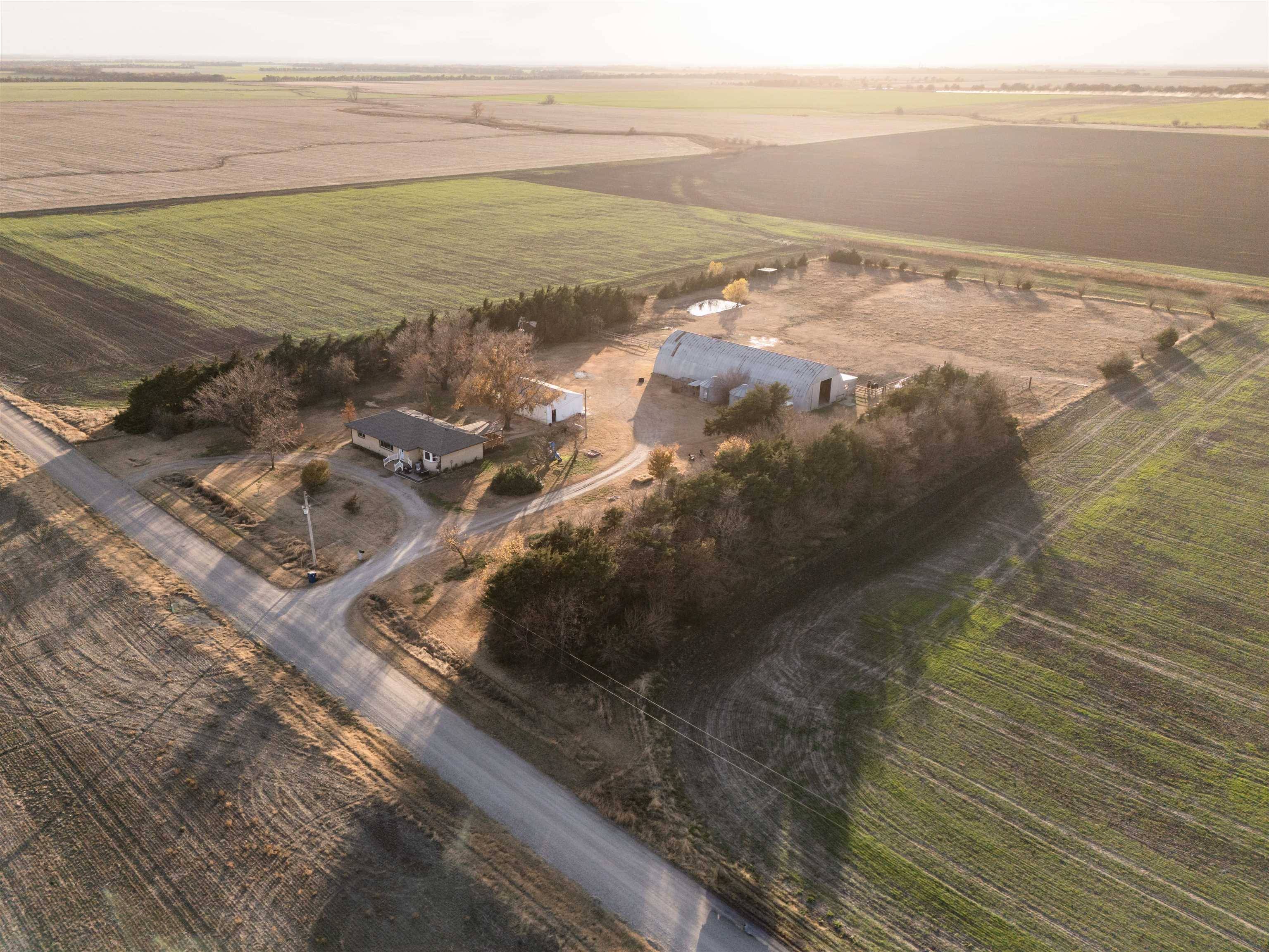 Wellington, KS 67152,631 S Maize RD