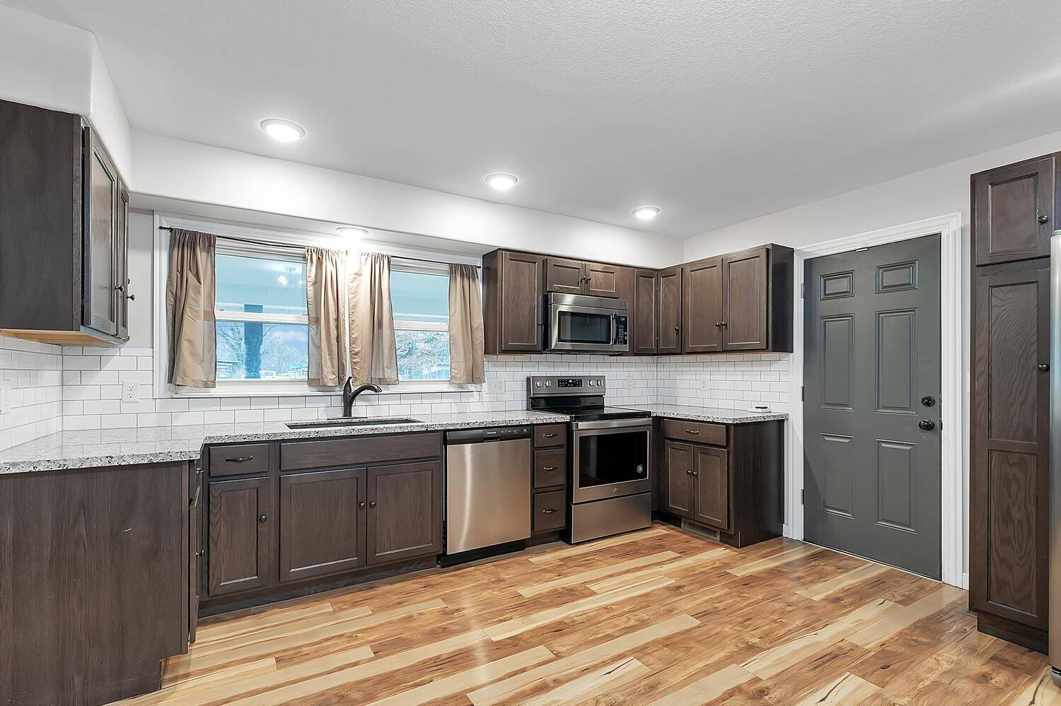 Wichita, KS 67207,8113 E Zimmerly St