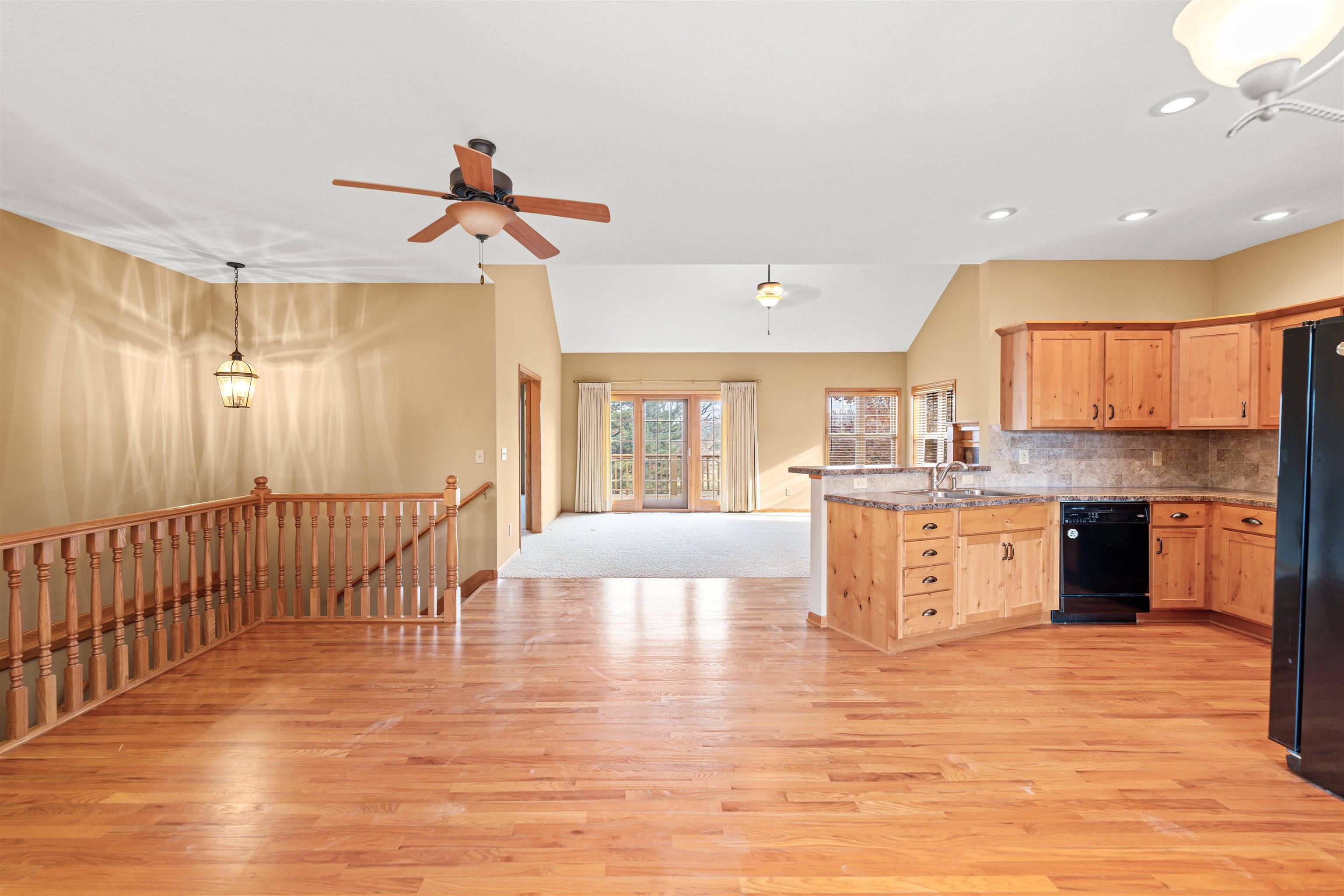 Salina, KS 67401,1869 Overlook Dr.