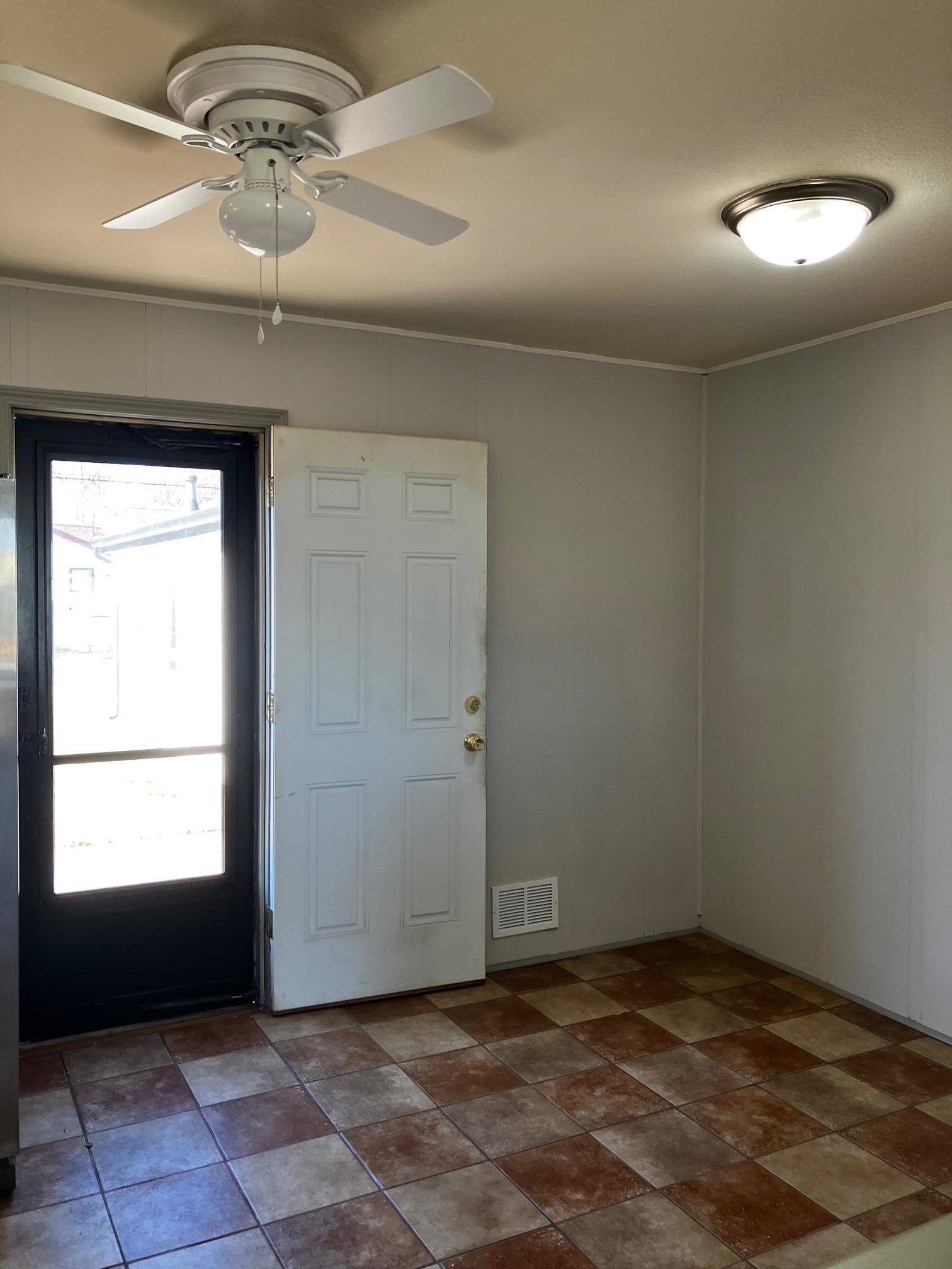 Wichita, KS 67217-2221,2609 S Elizabeth Ave