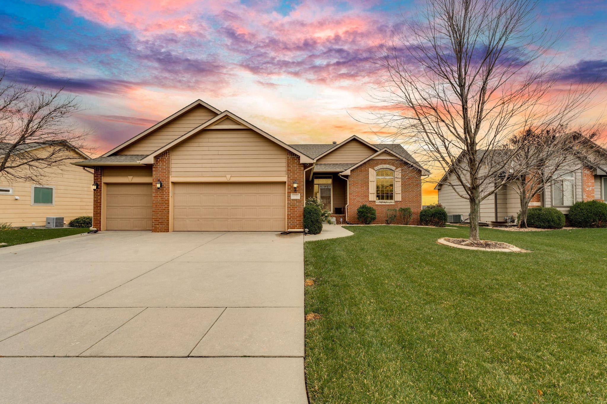 Wichita, KS 67235,13713 W Texas St