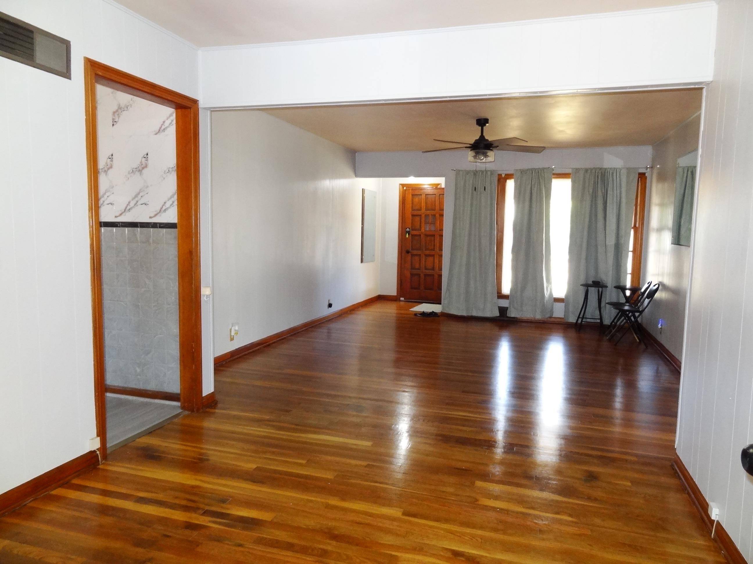 Wichita, KS 67211,2307 S Erie