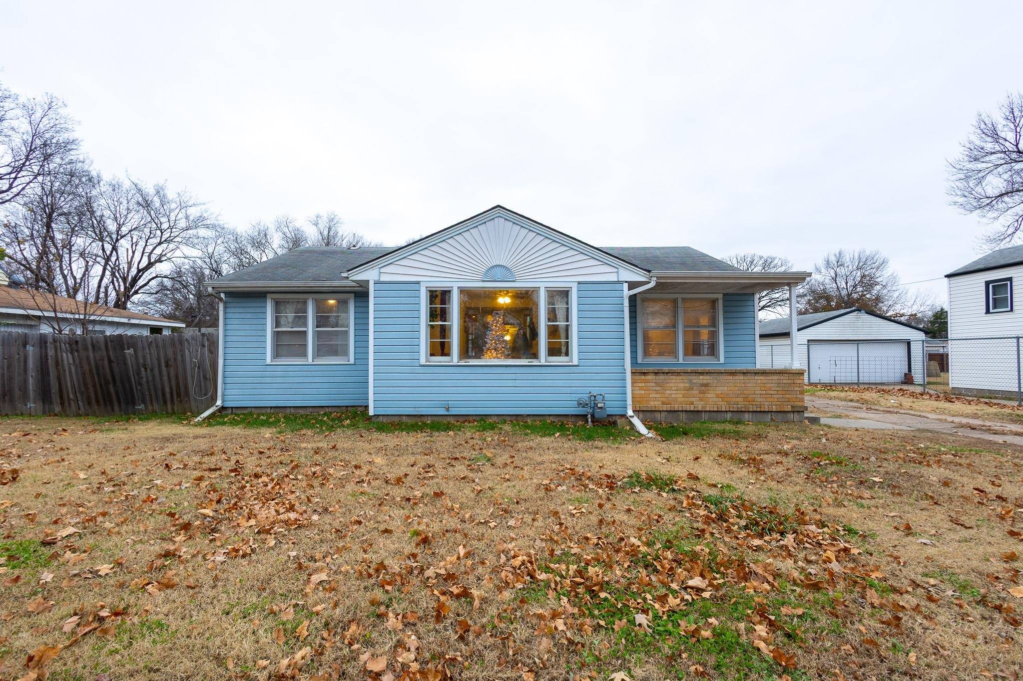 Wichita, KS 67216,2817 E Conamore St