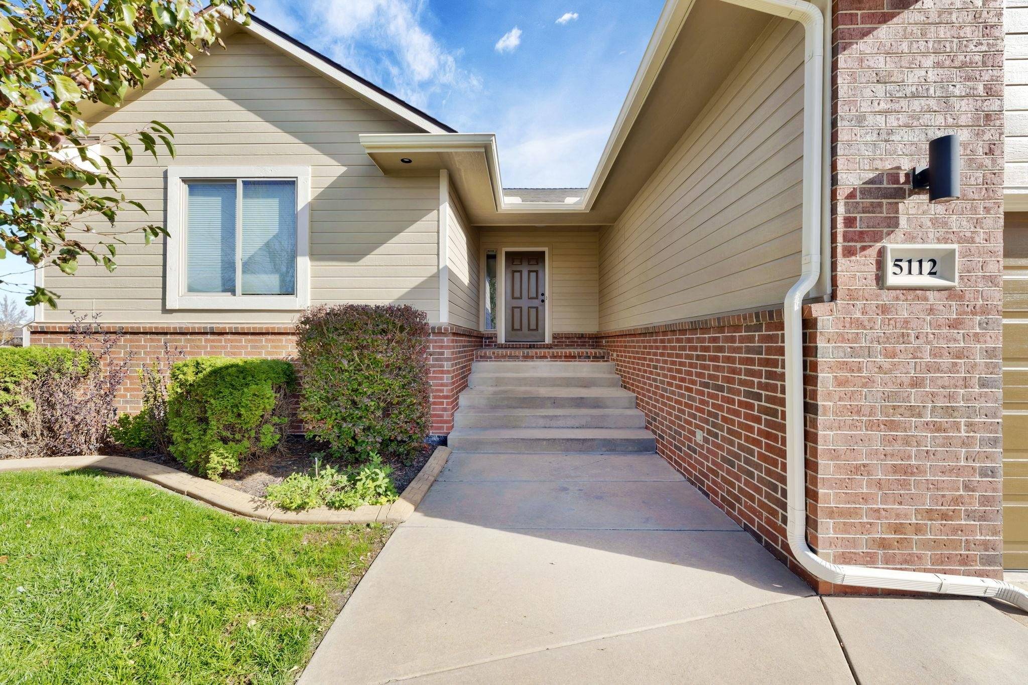 Wichita, KS 67219,5112 N Saker Cir