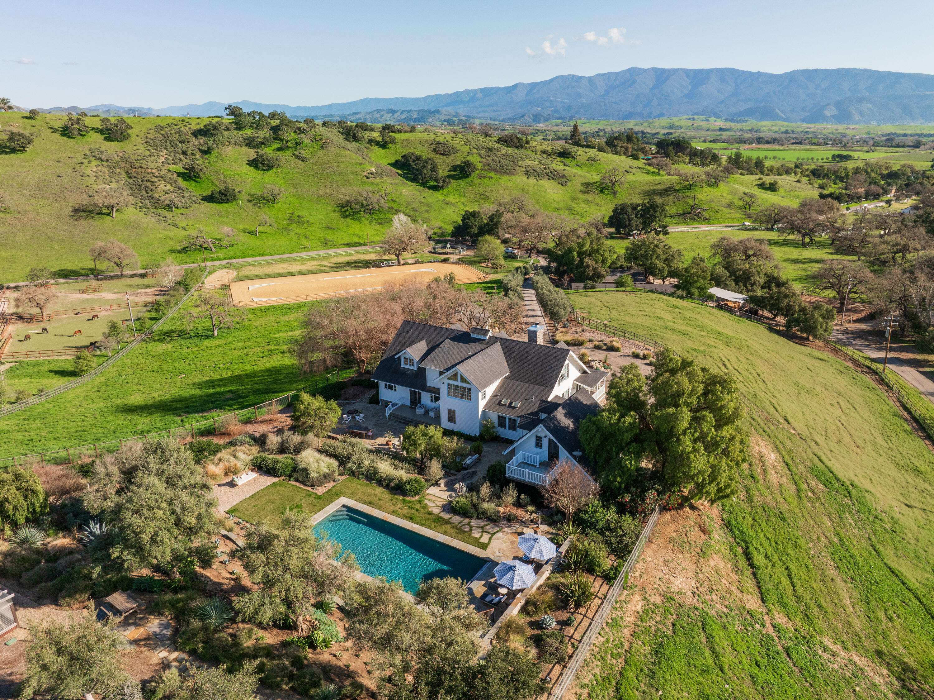 Santa Ynez, CA 93460,2610 Roundup RD Road