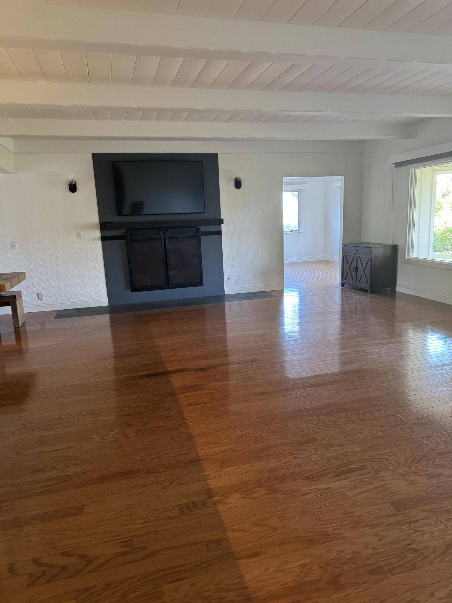 Santa Ynez, CA 93460,724 N Refugio RD Road