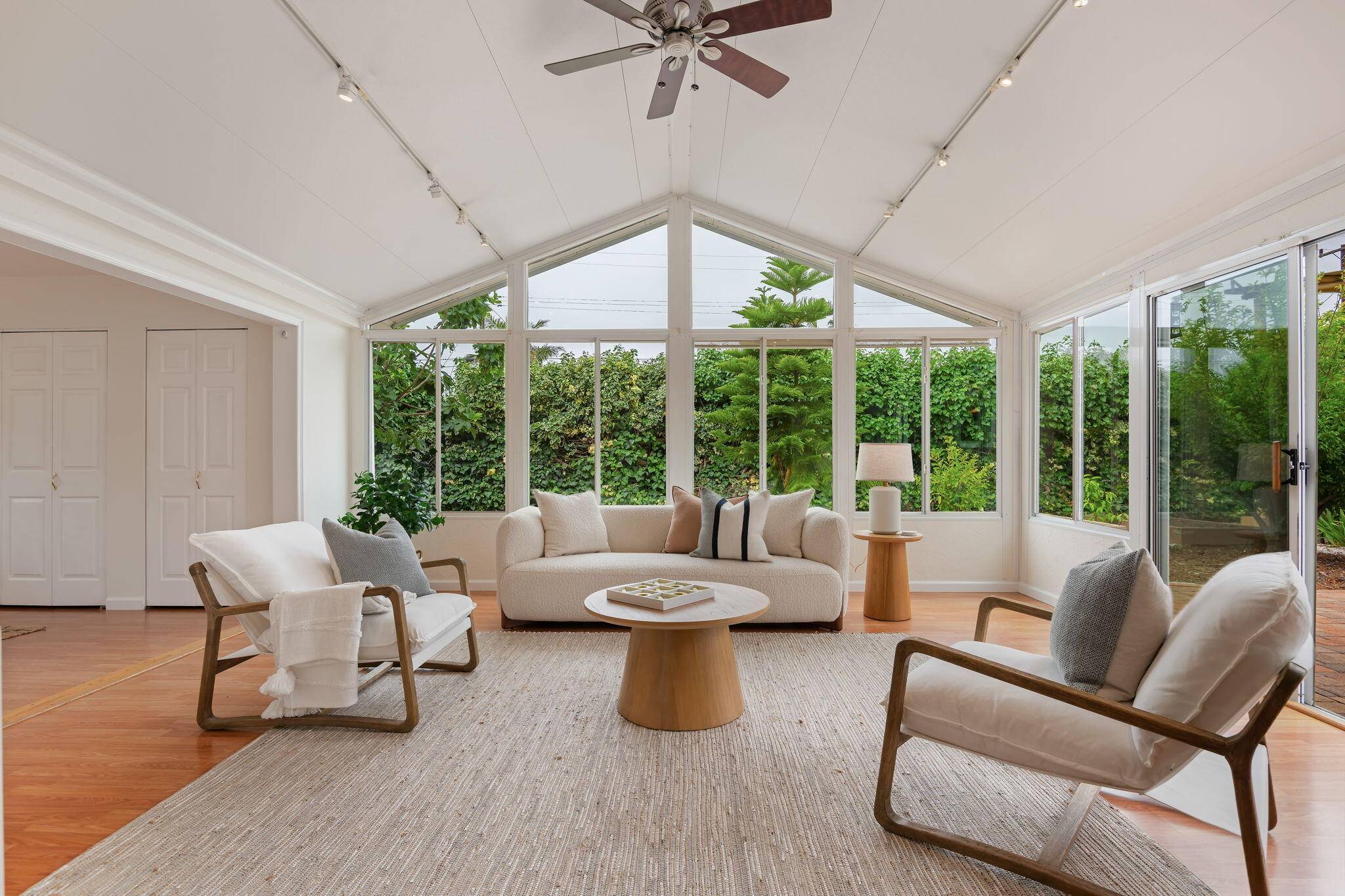 Santa Barbara, CA 93110,559 Los Feliz DR Drive