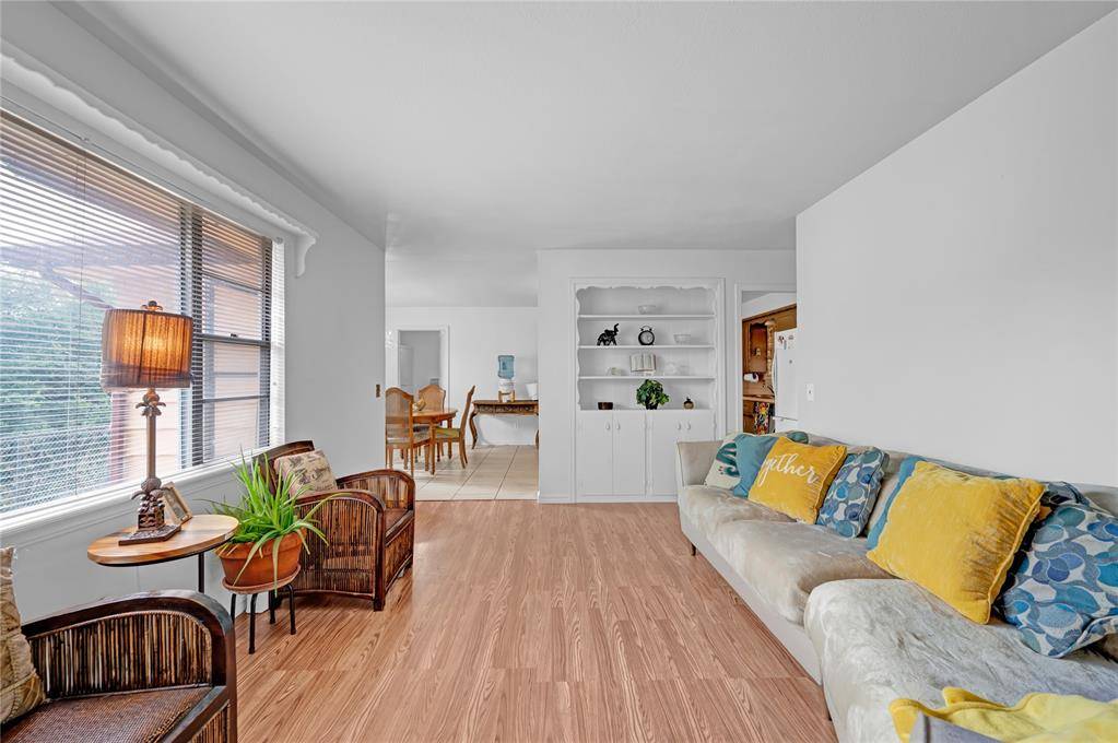 Oklahoma City, OK 73009,514 SW 54 ST