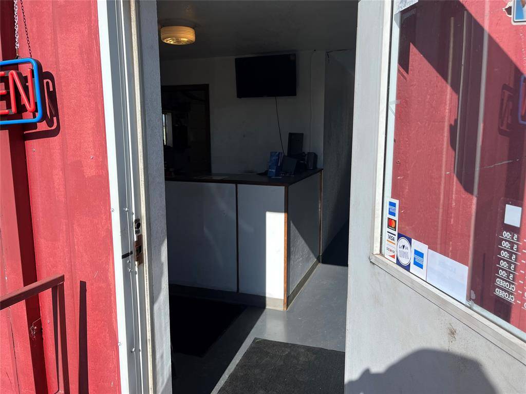 Pauls Valley, OK 73075,2299 W Grant AVE