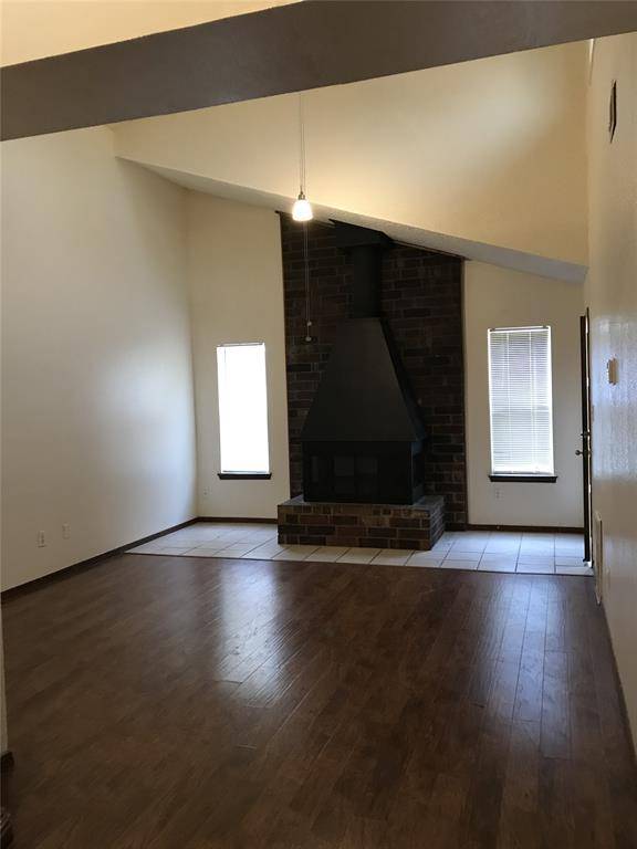 Norman, OK 73069,1909 Chandelier DR #1909 1911