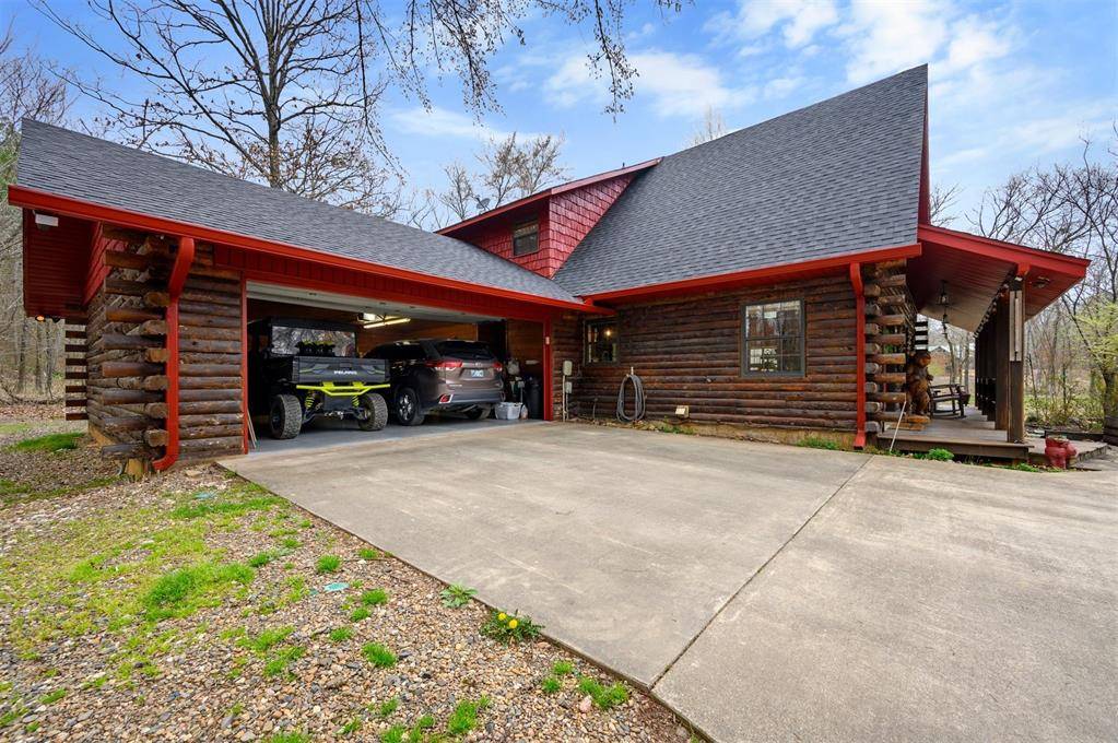 Broken Bow, OK 74728,263 Orca RD