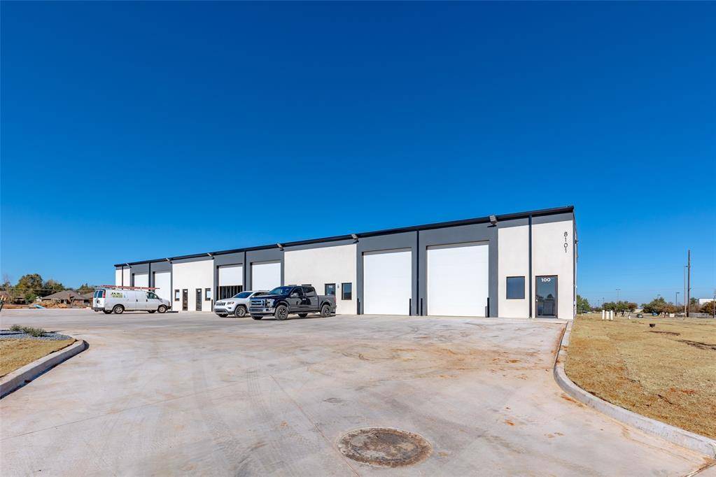 Oklahoma City, OK 73132,8101 Silver XING #130