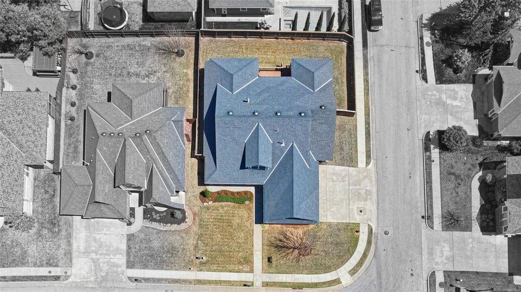 Edmond, OK 73034,1416 Station ST