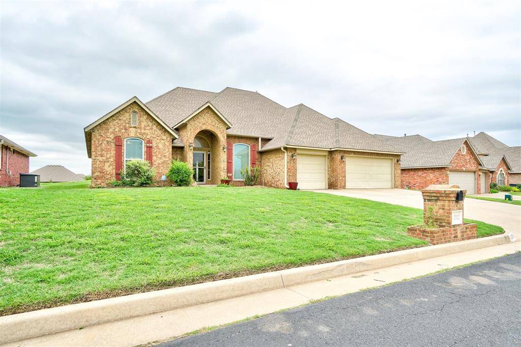 Yukon, OK 73099,12012 Wickford PL