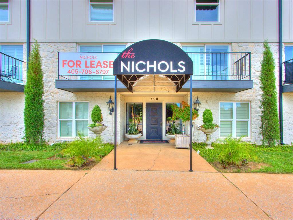 Nichols Hills, OK 73116,1110 Sherwood LN #211