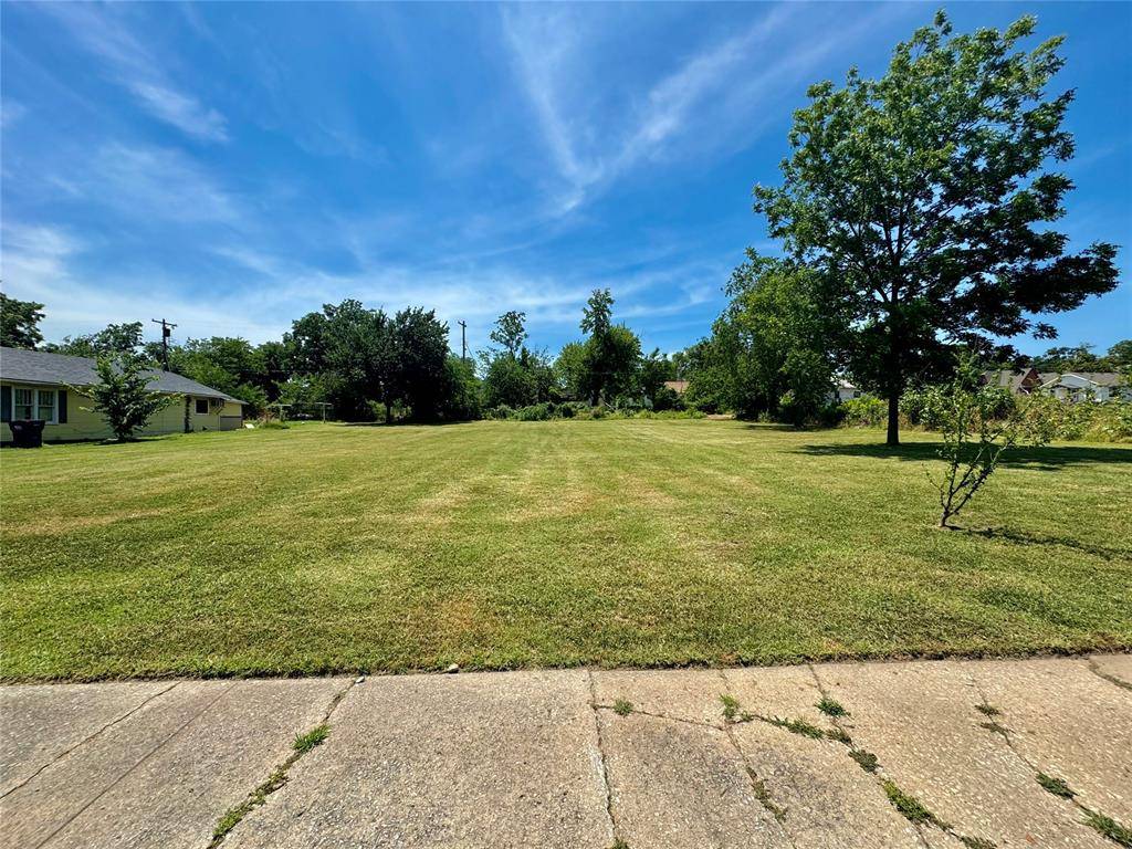 Seminole, OK 74868,423 N Park ST