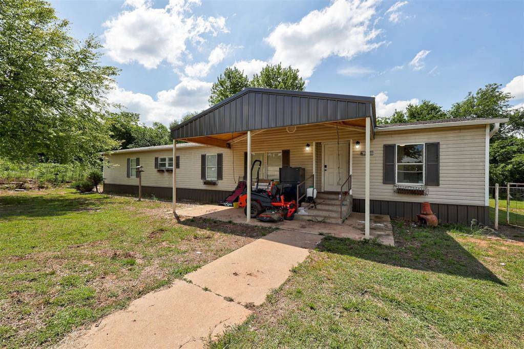 Ninnekah, OK 73067,667 County Road 1410 RD